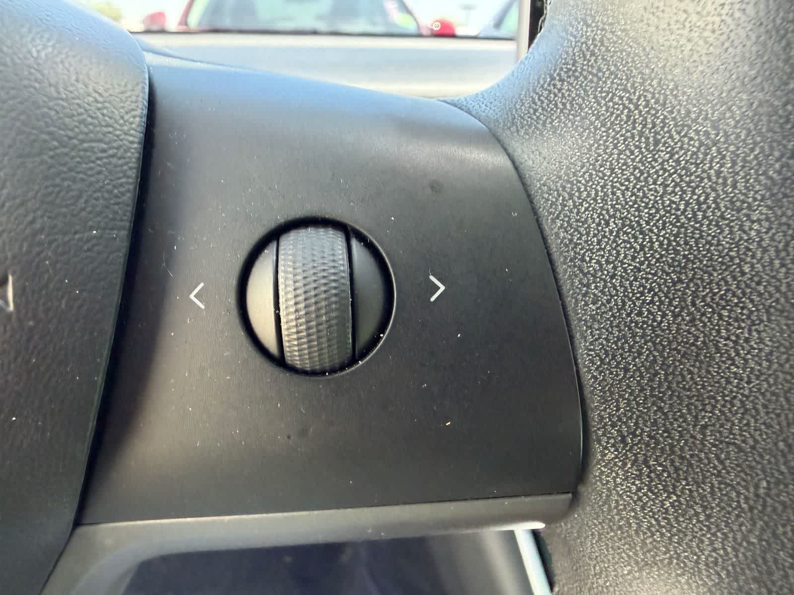 Thumbnail: 2020 Tesla Model 3 - 9