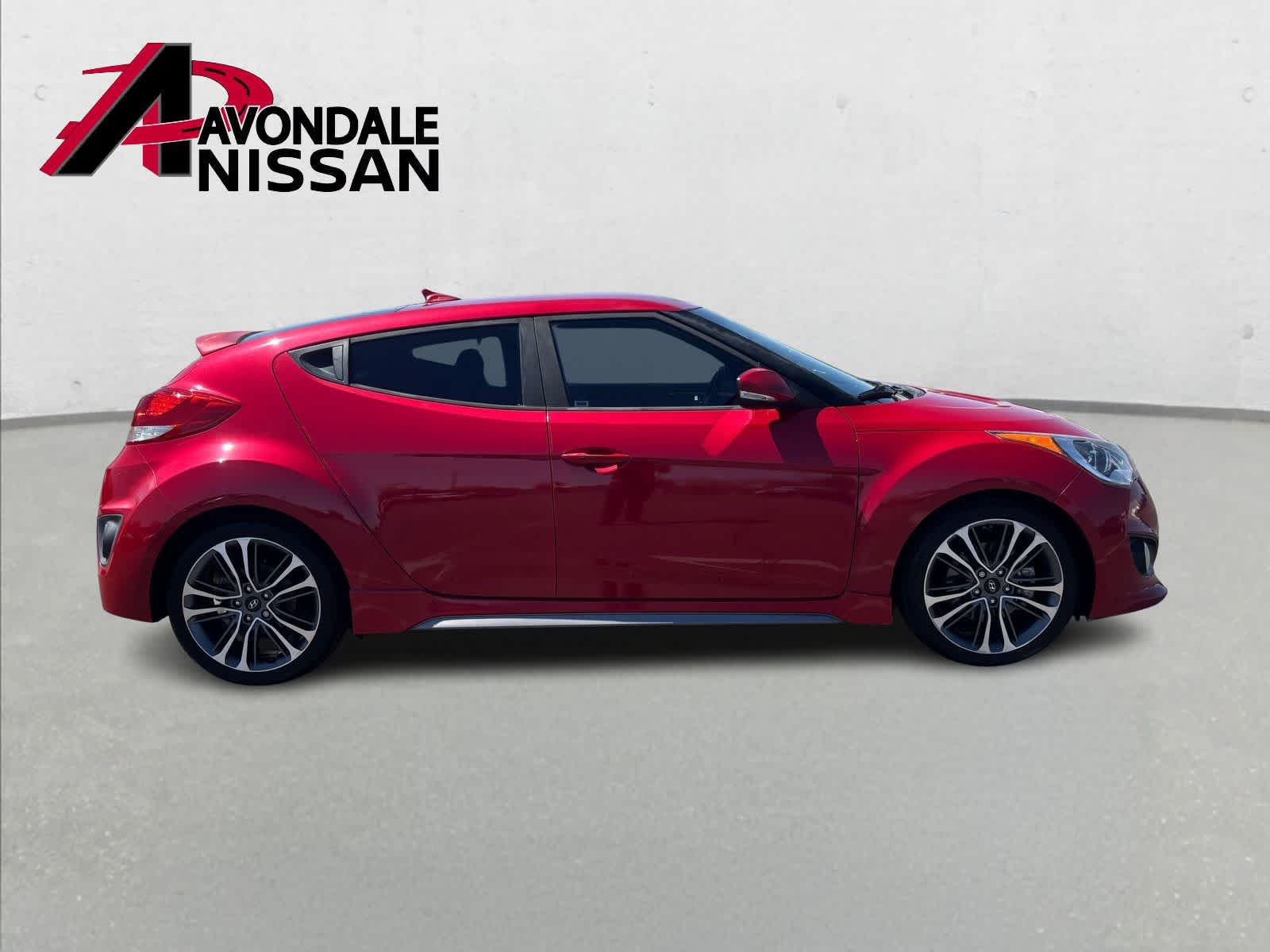 Thumbnail: 2017 Hyundai Veloster - 8