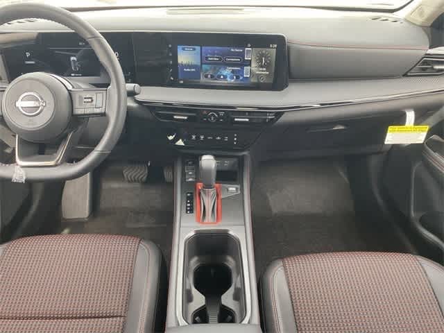 Thumbnail: 2025 Nissan Kicks - 16