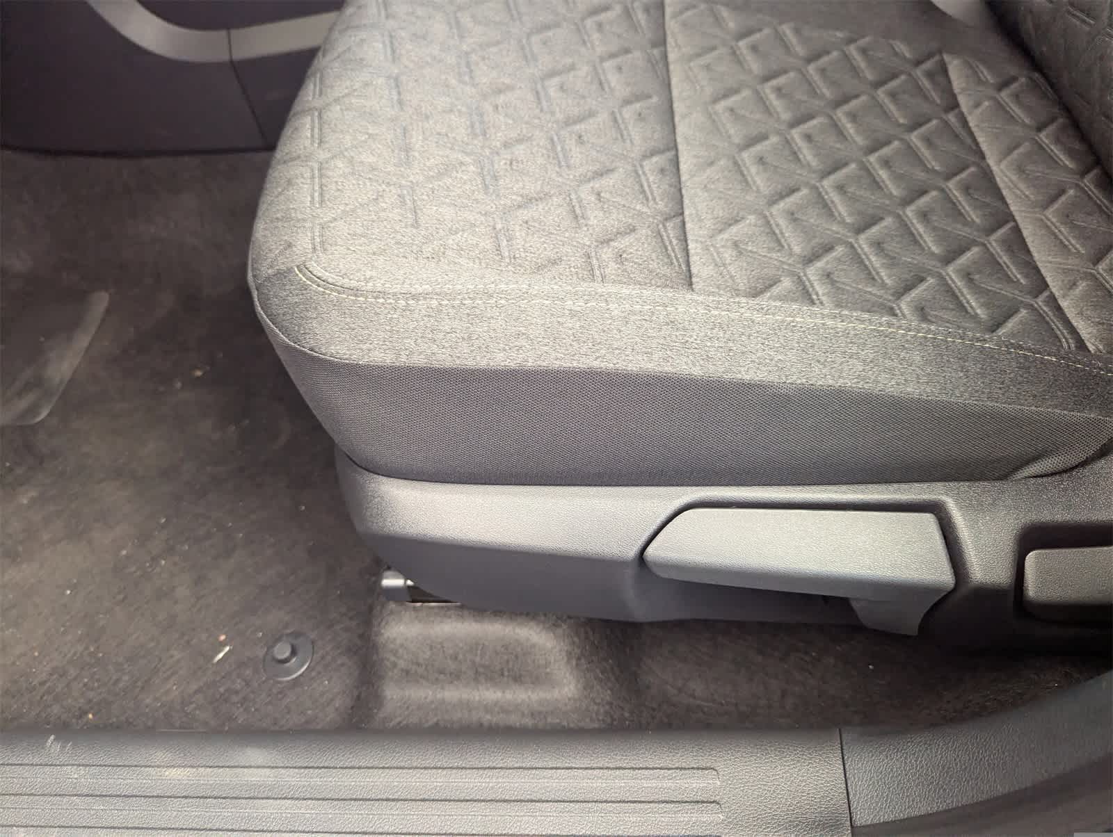 Thumbnail: 2026 Nissan Kicks - 18