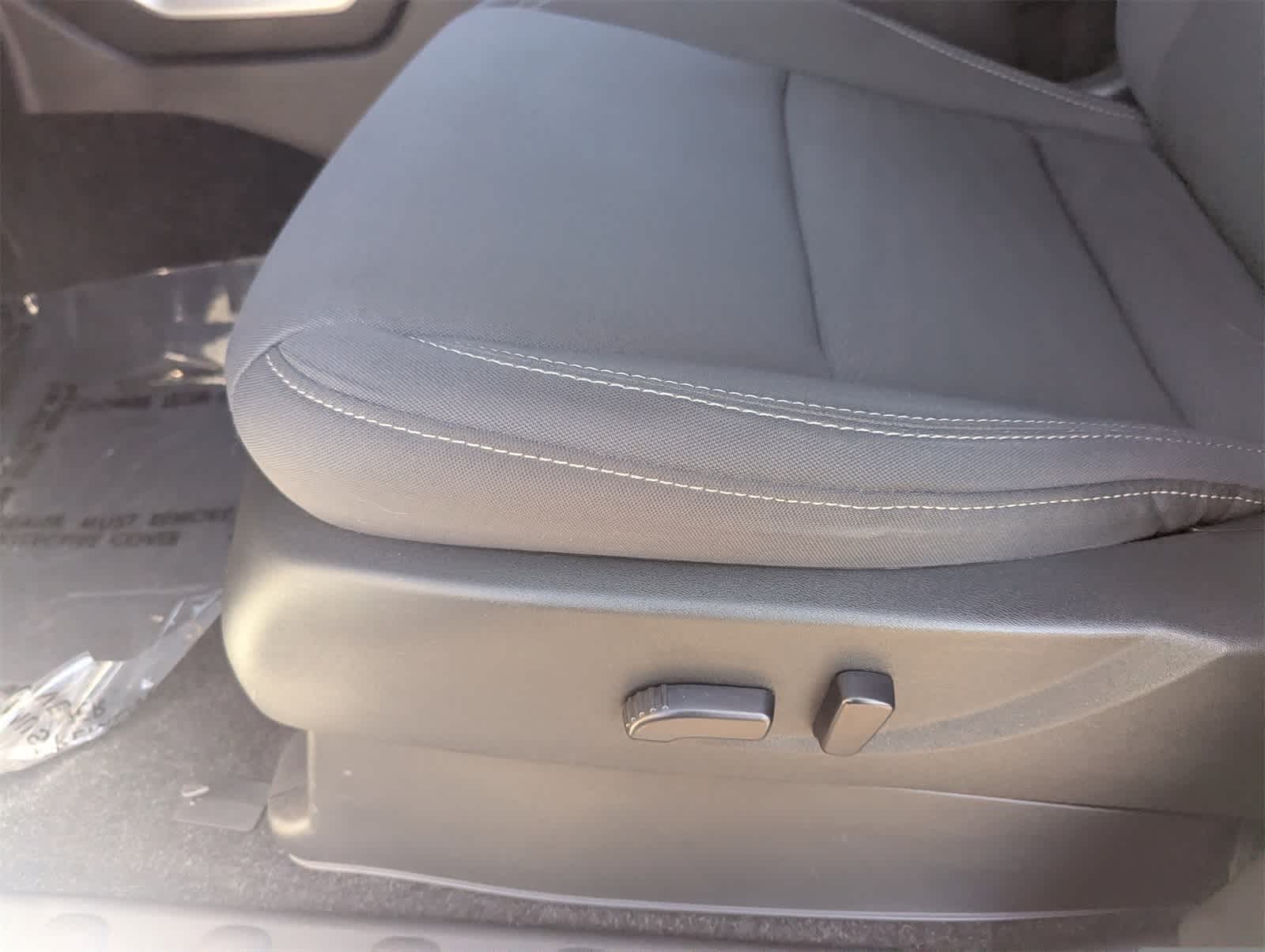 Thumbnail: 2024 Nissan Frontier - 23