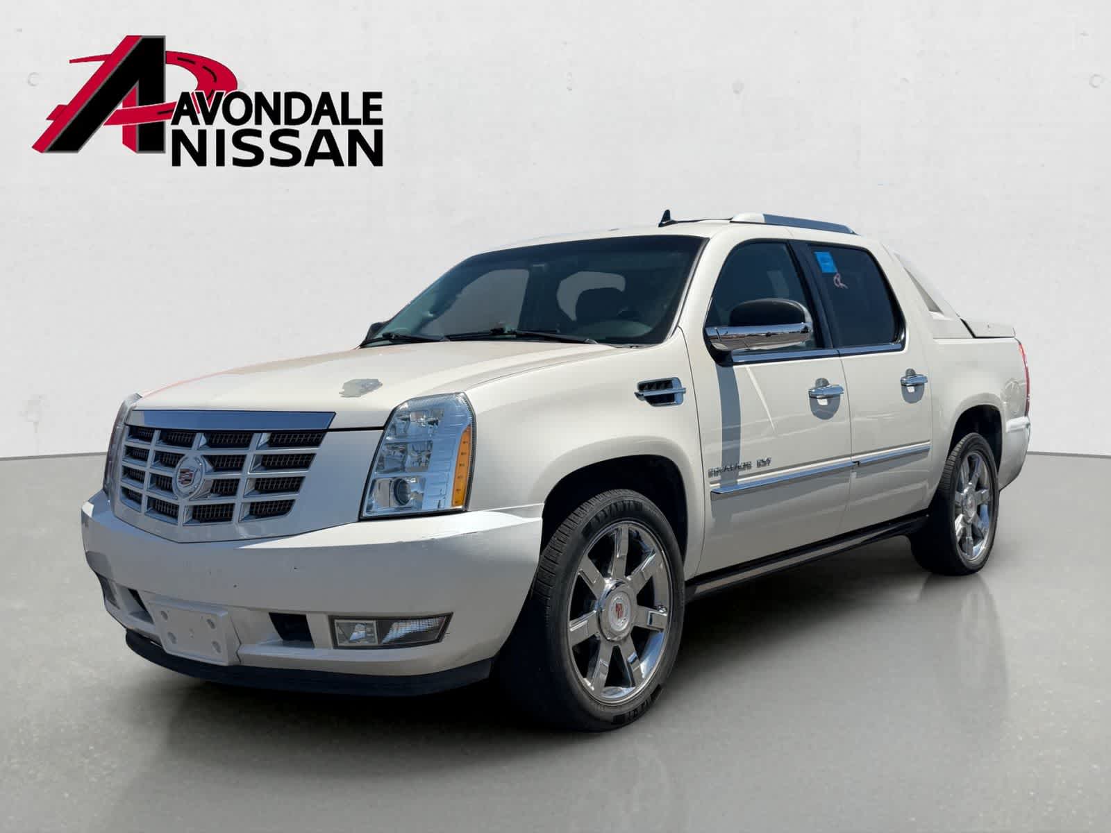 Thumbnail: 2013 Cadillac Escalade - 2