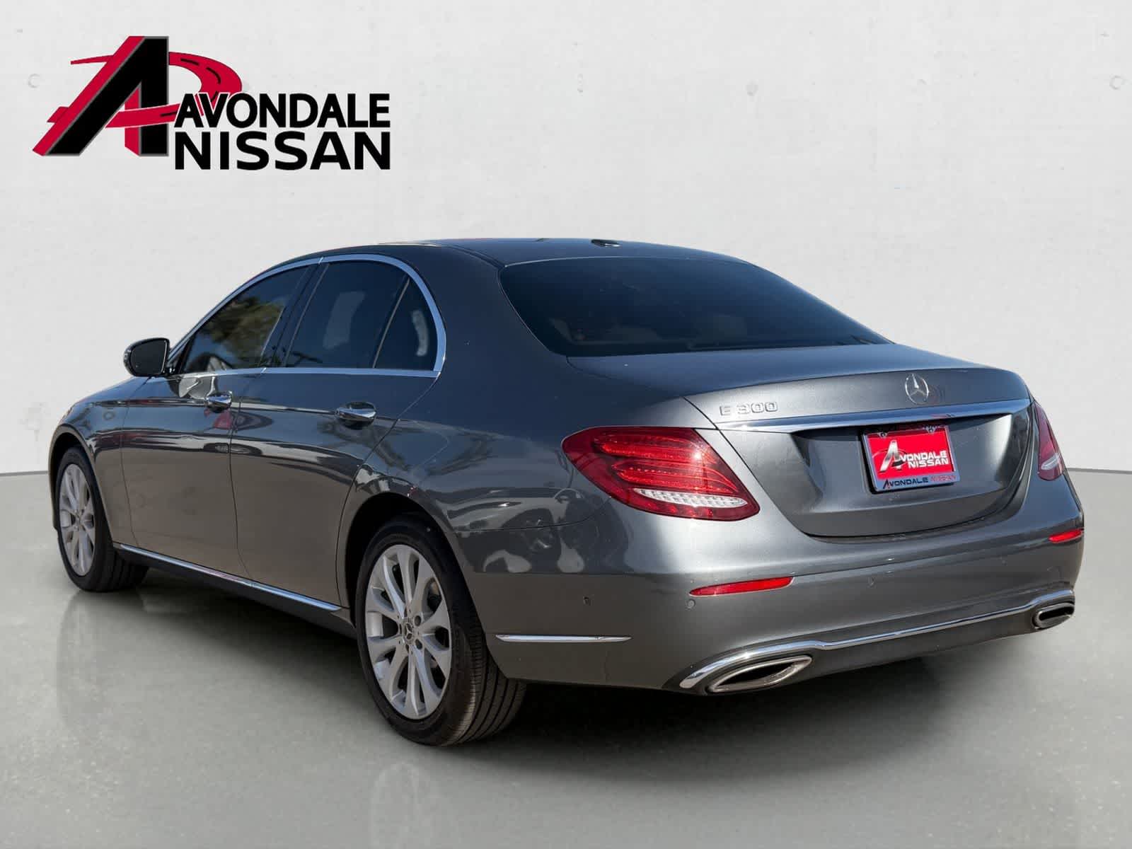 Thumbnail: 2018 Mercedes-Benz E-Class - 3