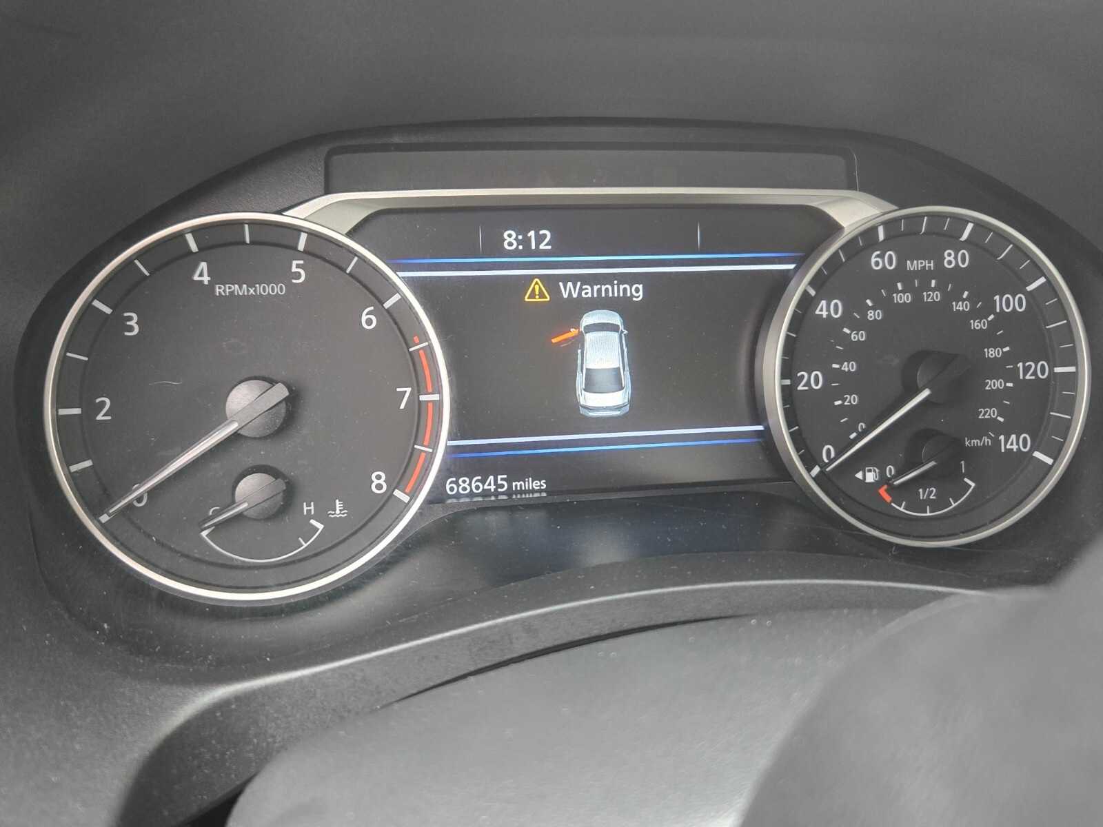 Thumbnail: 2023 Nissan Altima - 8