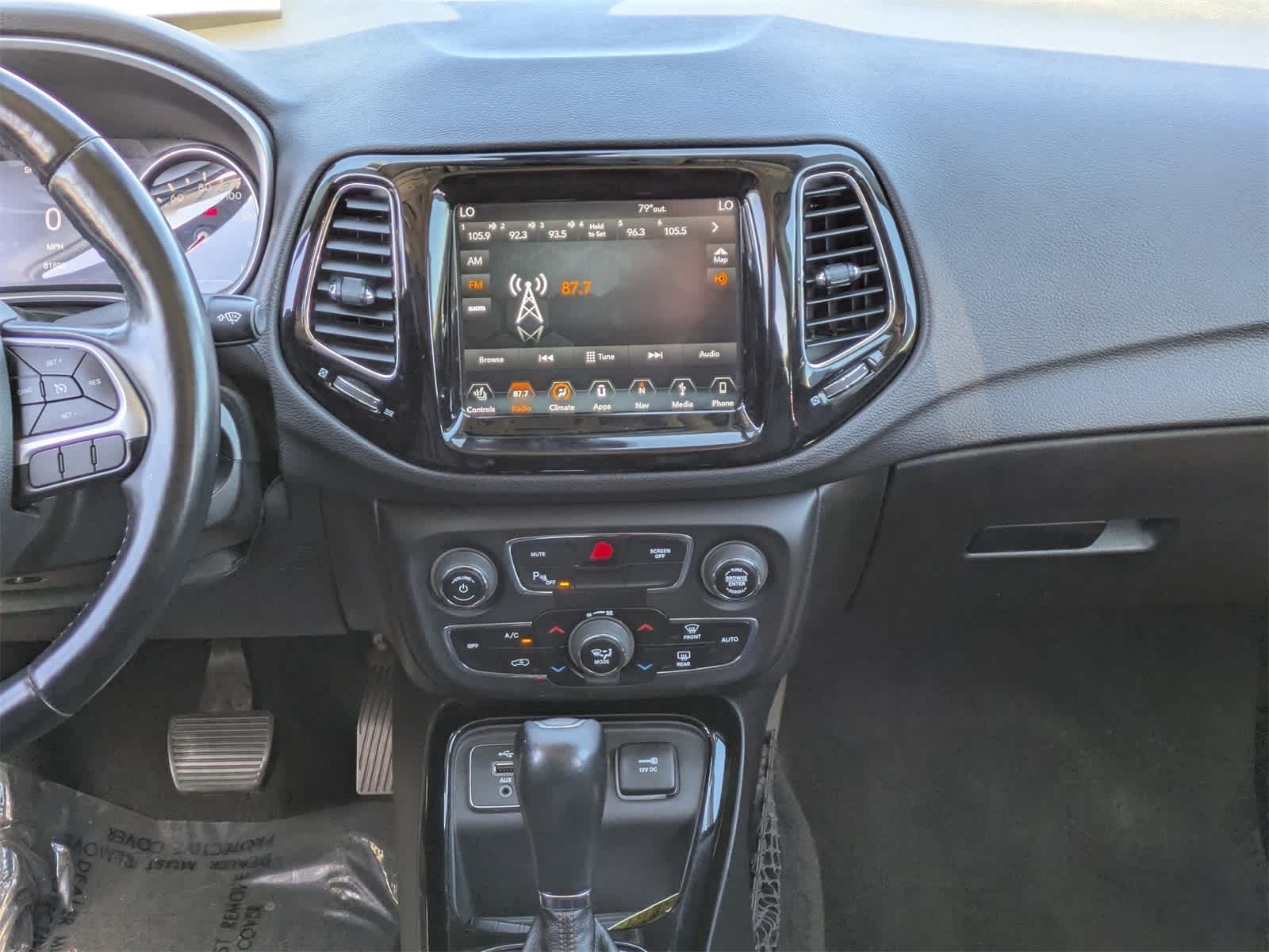 Thumbnail: 2018 Jeep Compass - 18