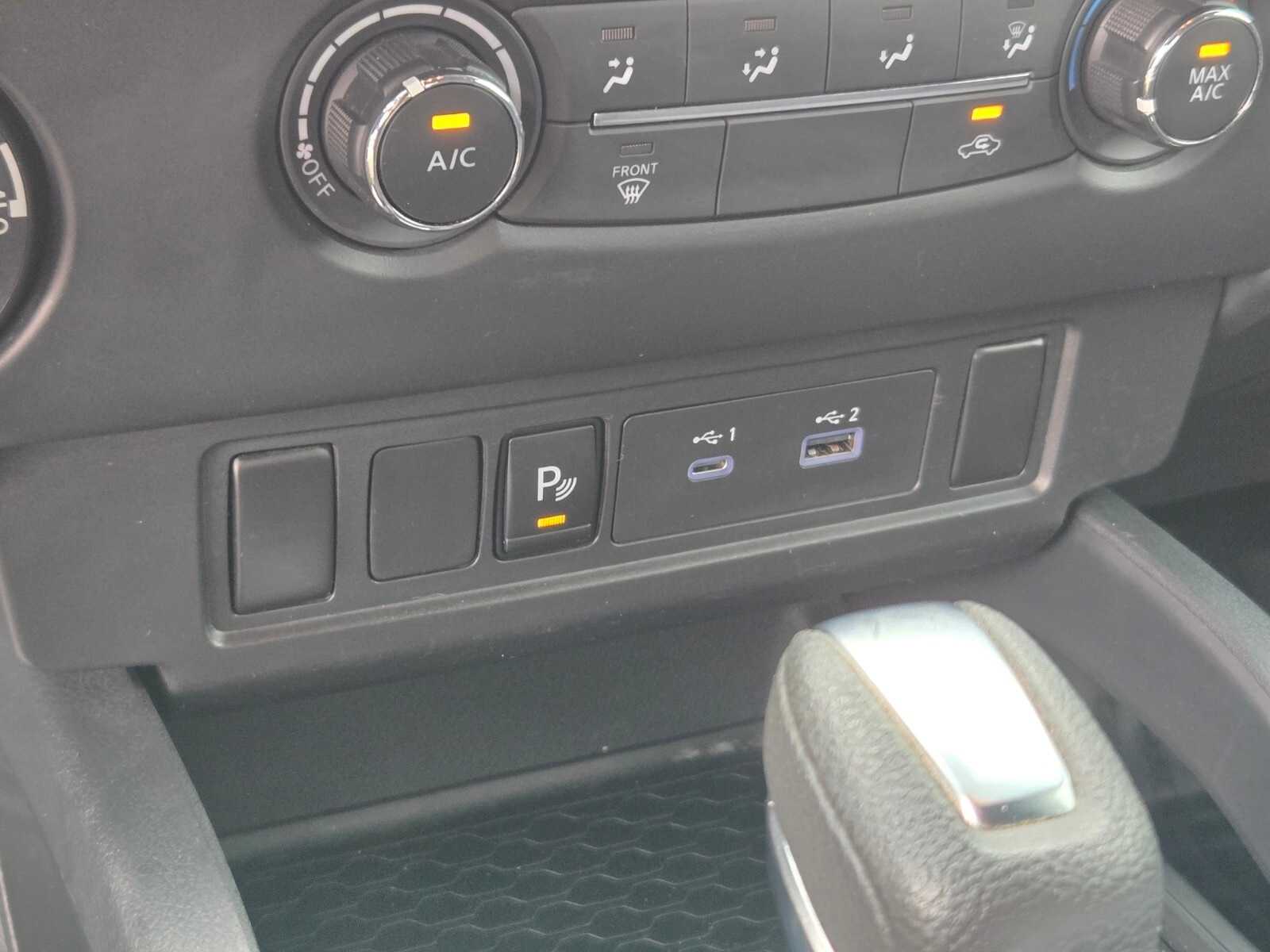 Thumbnail: 2022 Nissan Frontier - 28