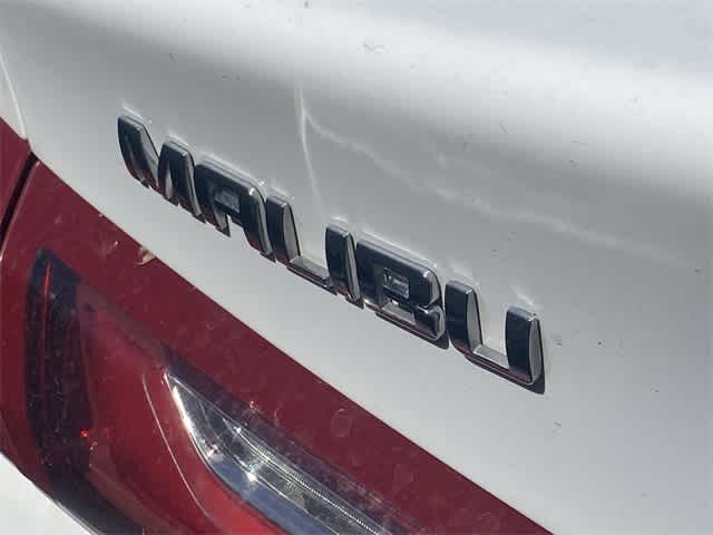 Thumbnail: 2022 Chevrolet Malibu - 7