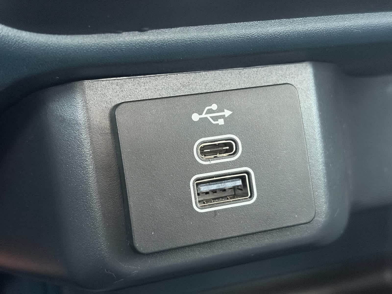 Thumbnail: 2025 Ford Maverick - 23