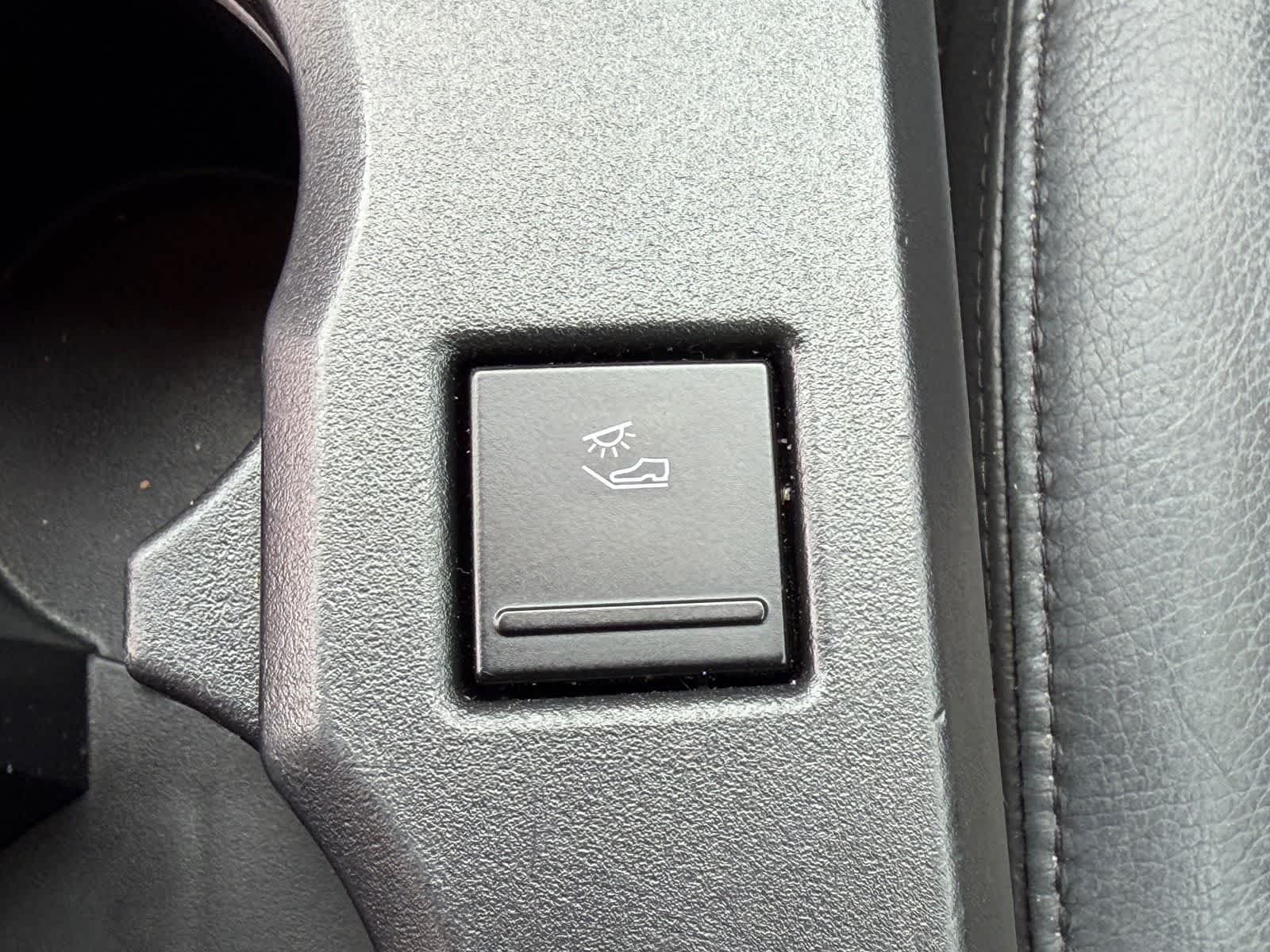 Thumbnail: 2008 Ford Mustang - 27