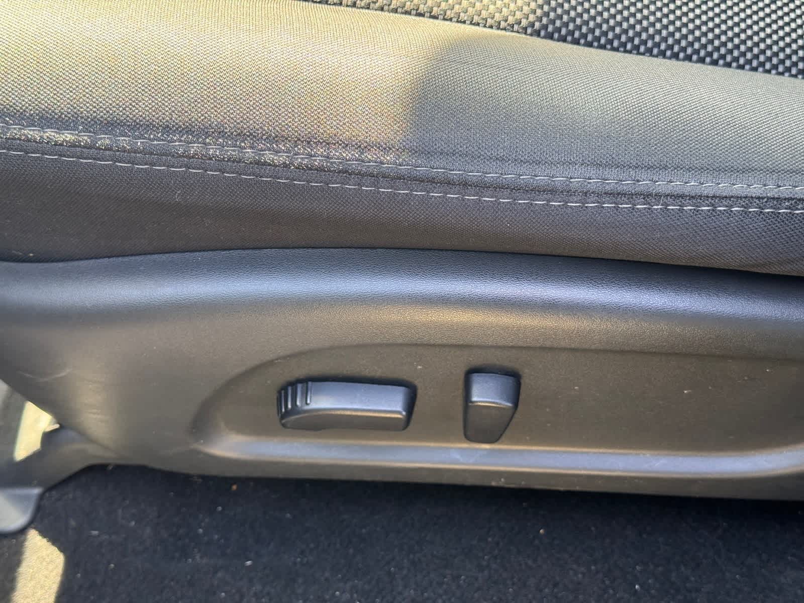 Thumbnail: 2020 Nissan Pathfinder - 12