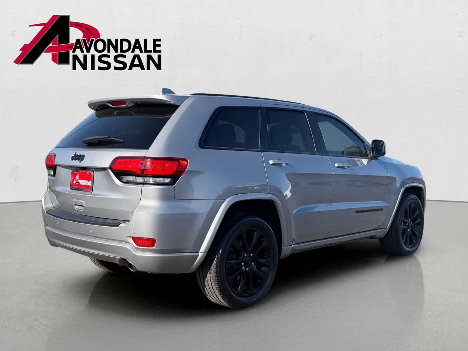 Thumbnail: 2019 Jeep Grand Cherokee - 6
