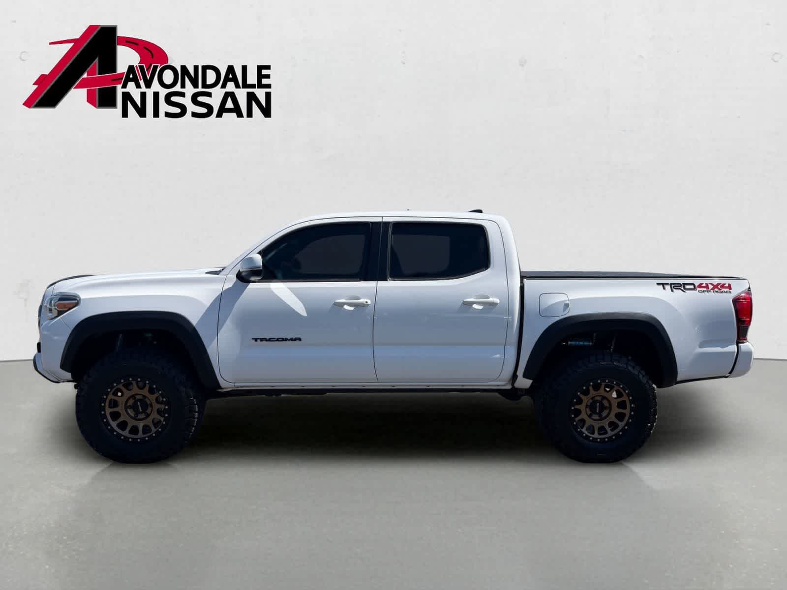 Thumbnail: 2018 Toyota Tacoma - 3