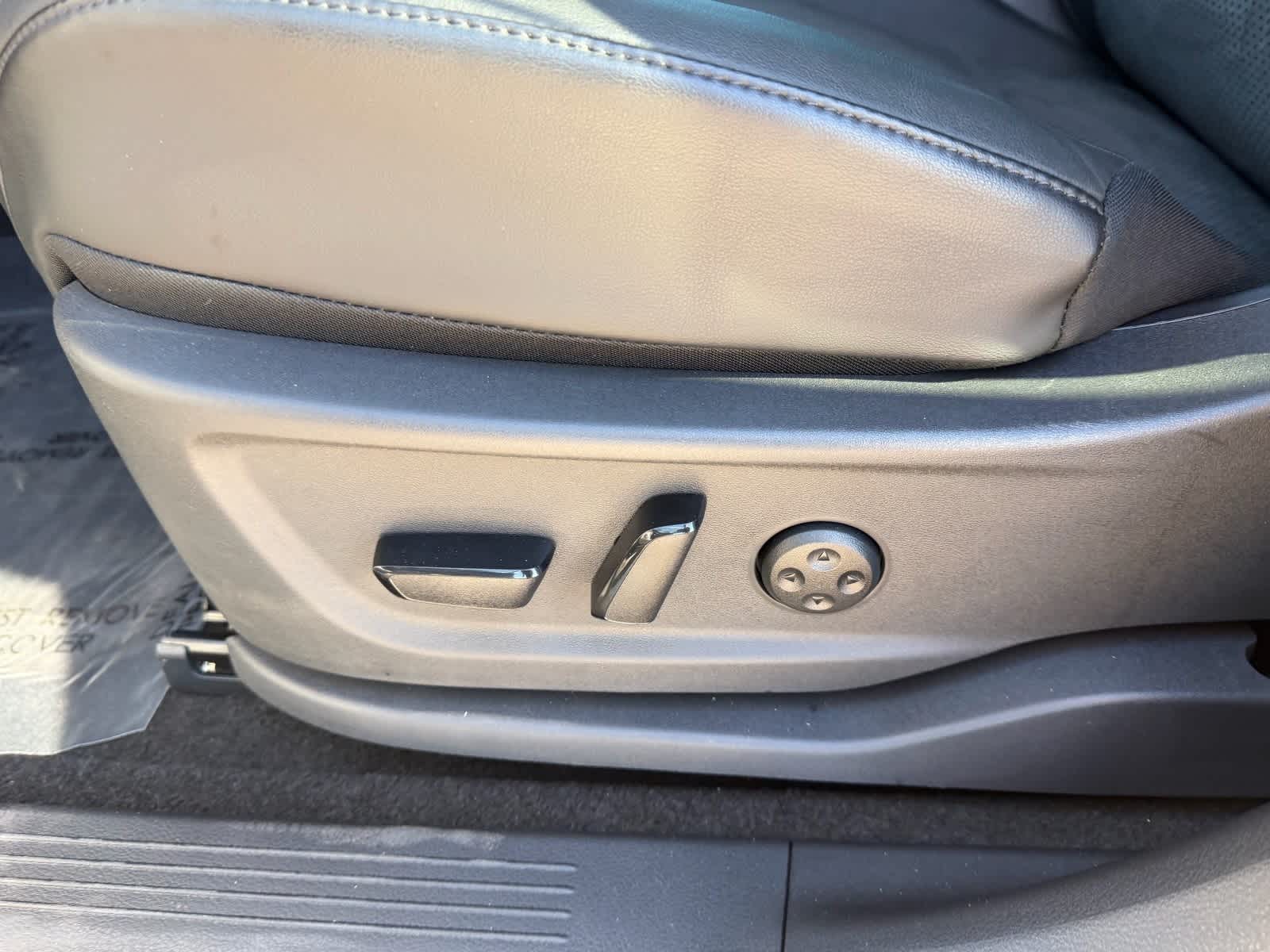 Thumbnail: 2025 Nissan Ariya - 21