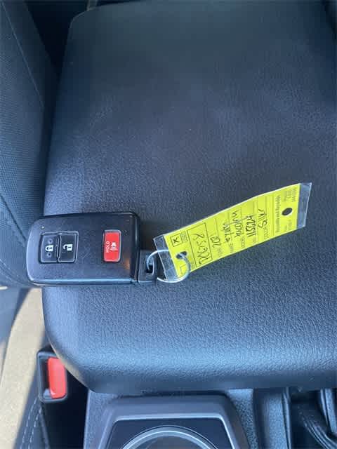 2021 Toyota Tacoma TRD Off-Road 33