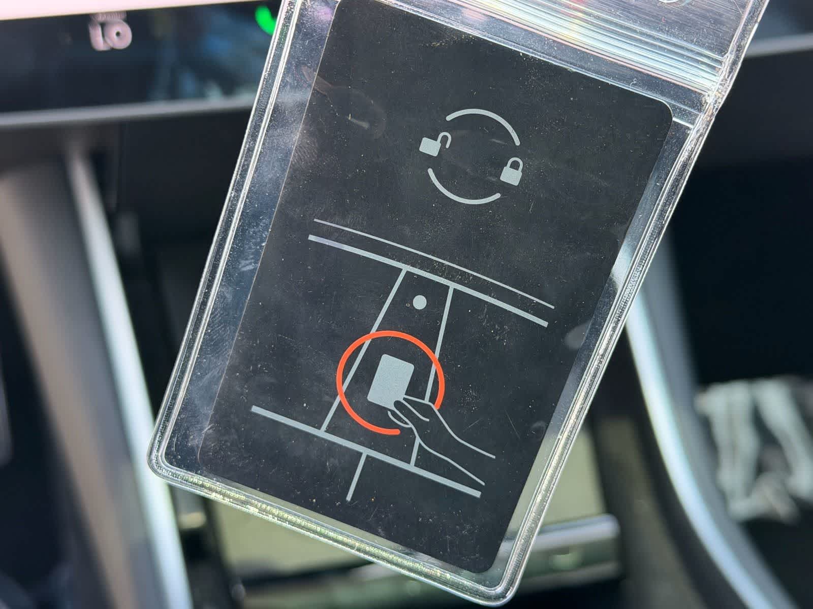 Thumbnail: 2020 Tesla Model 3 - 29