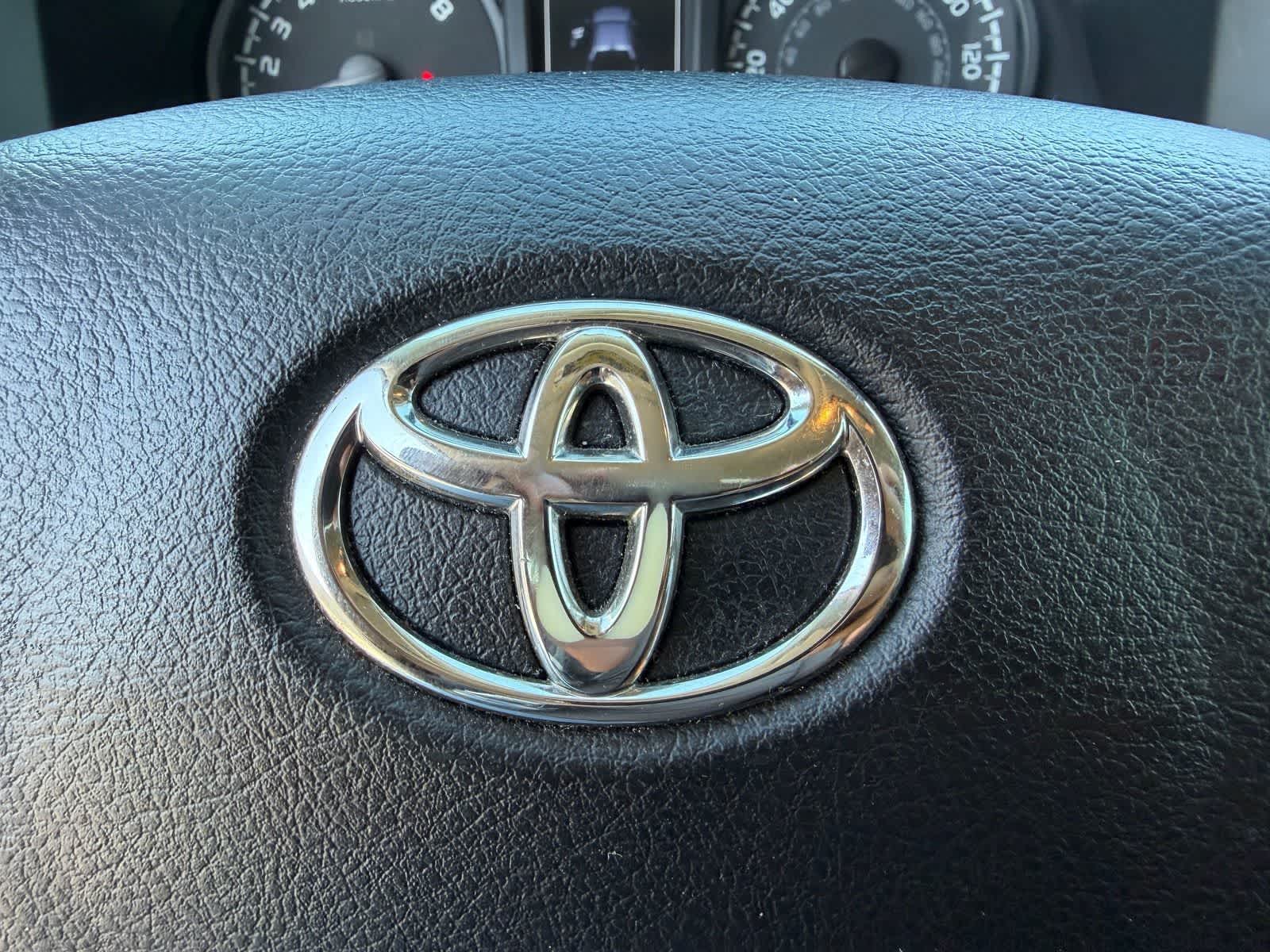 Thumbnail: 2022 Toyota Tacoma - 30