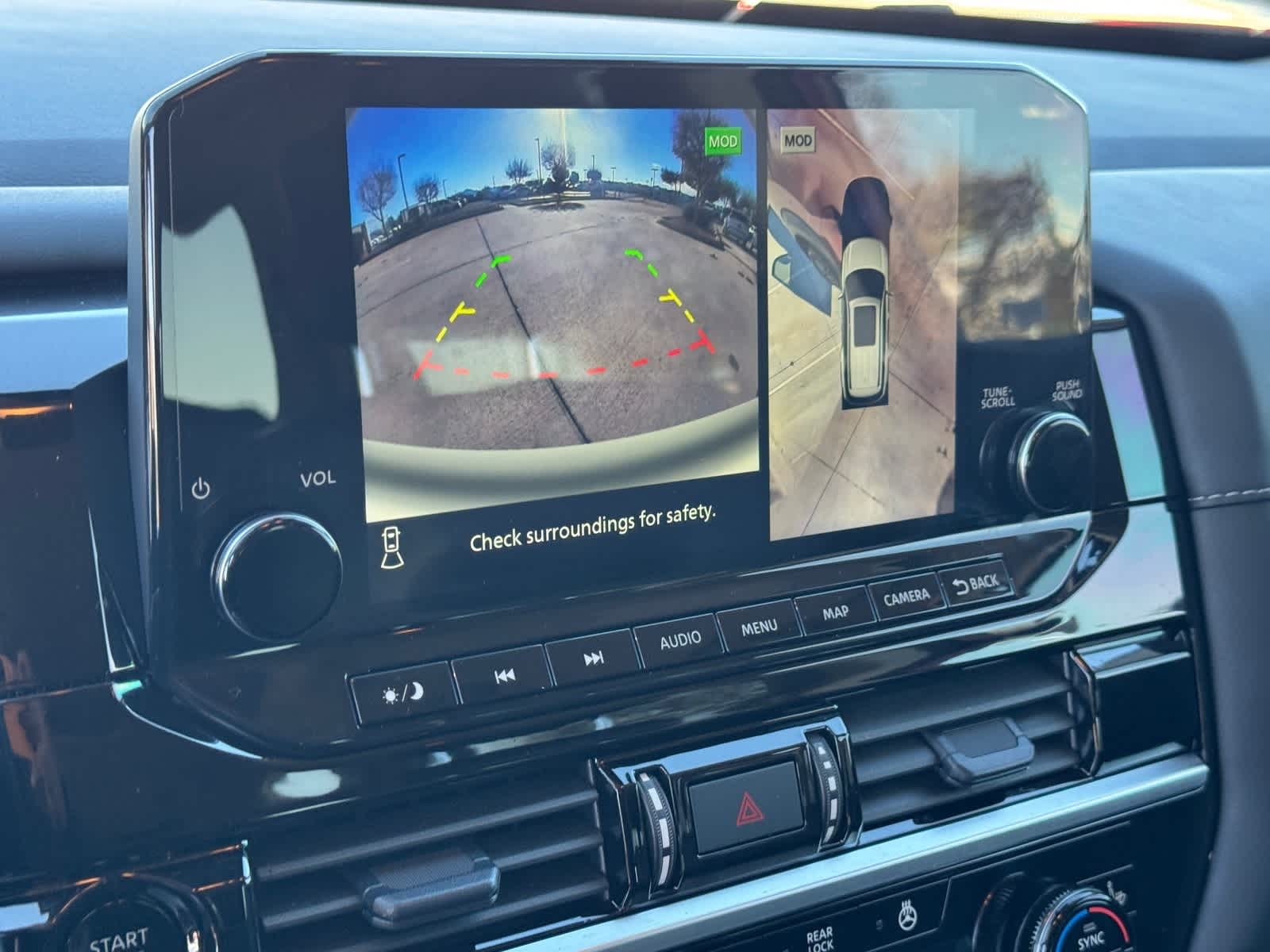 Thumbnail: 2025 Nissan Pathfinder - 23