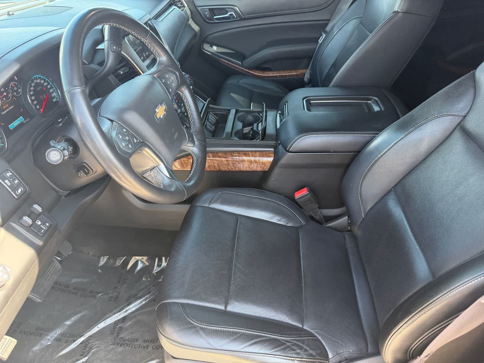 Thumbnail: 2017 Chevrolet Suburban - 11