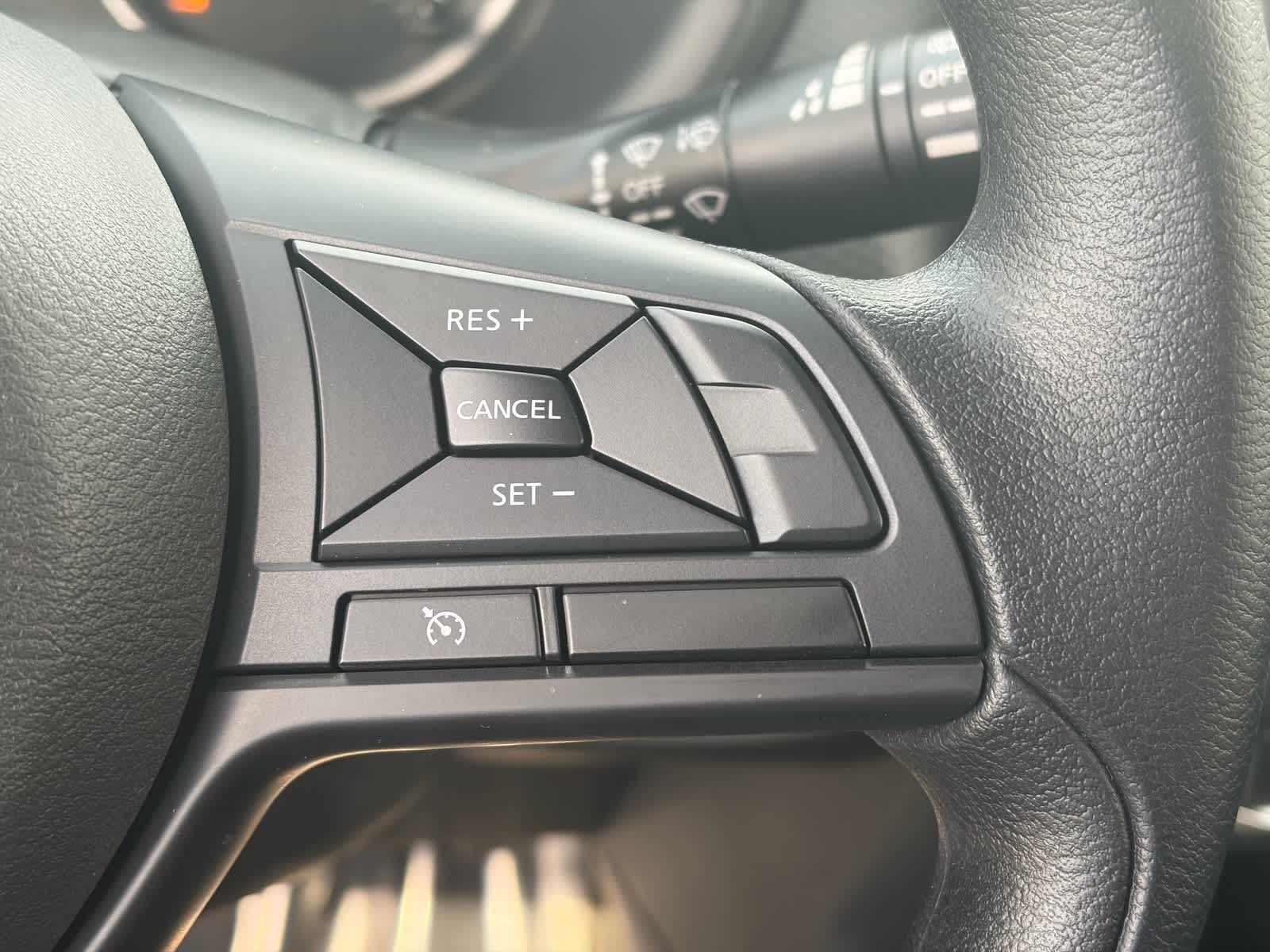 Thumbnail: 2025 Nissan Kicks - 20