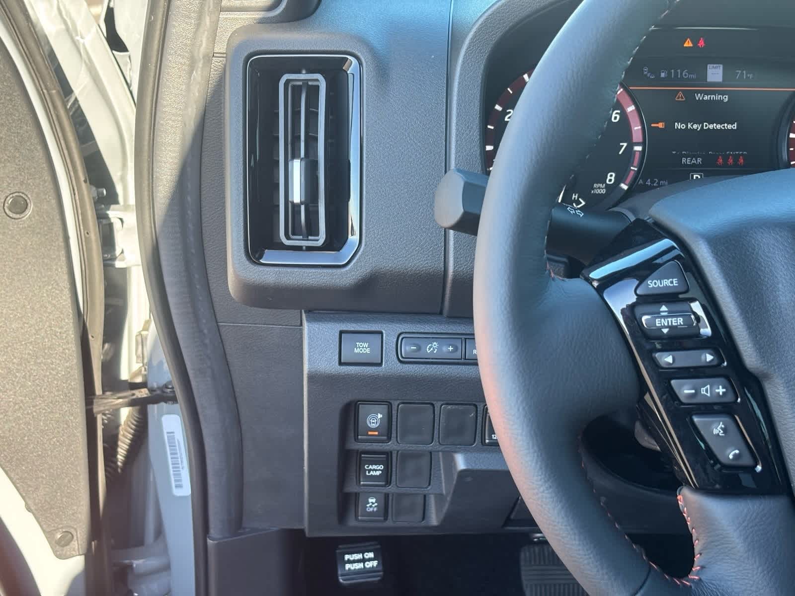 Thumbnail: 2026 Nissan Frontier - 18