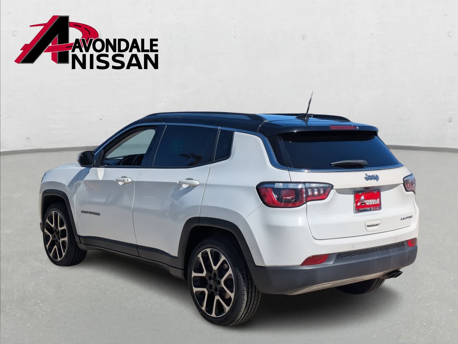 Thumbnail: 2018 Jeep Compass - 4