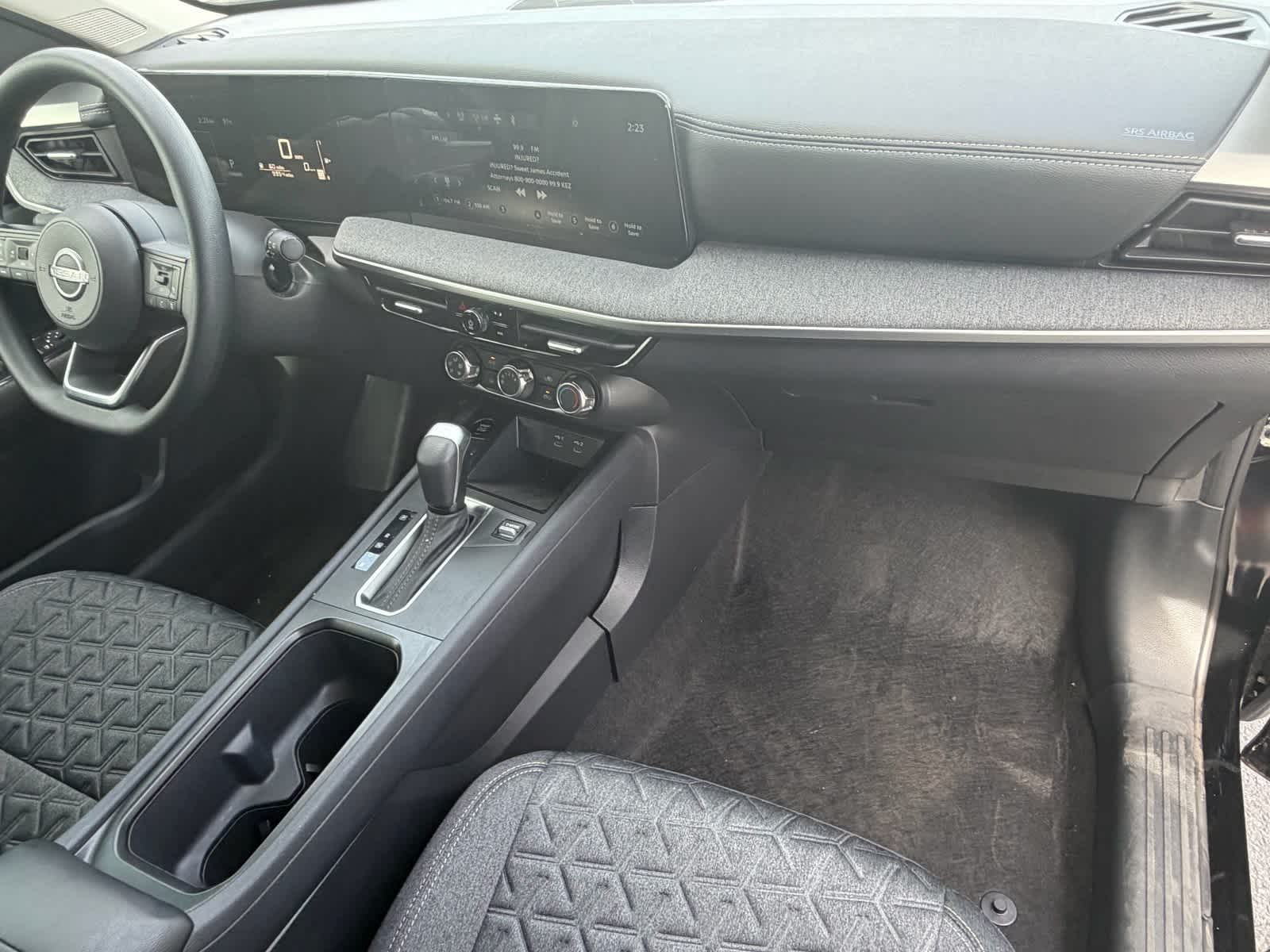 Thumbnail: 2025 Nissan Kicks - 7