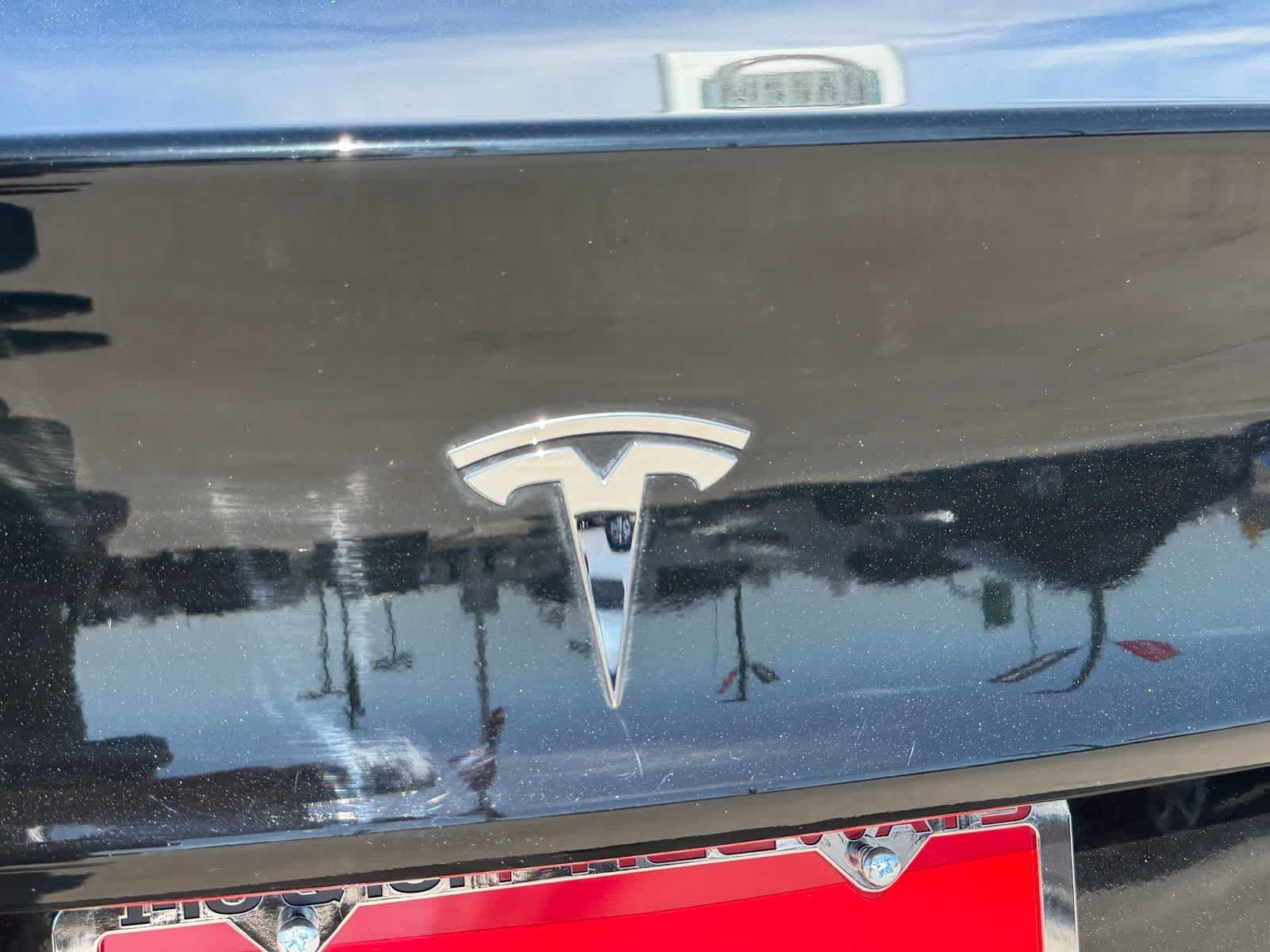 Thumbnail: 2021 Tesla Model 3 - 21