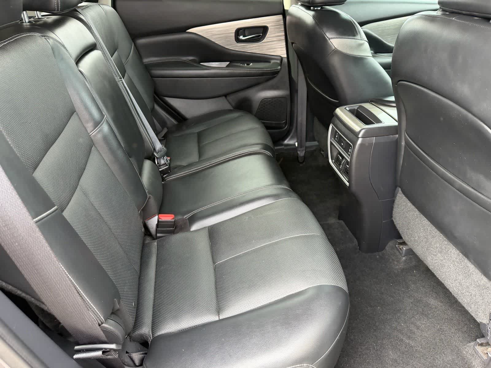 Thumbnail: 2016 Nissan Murano - 16