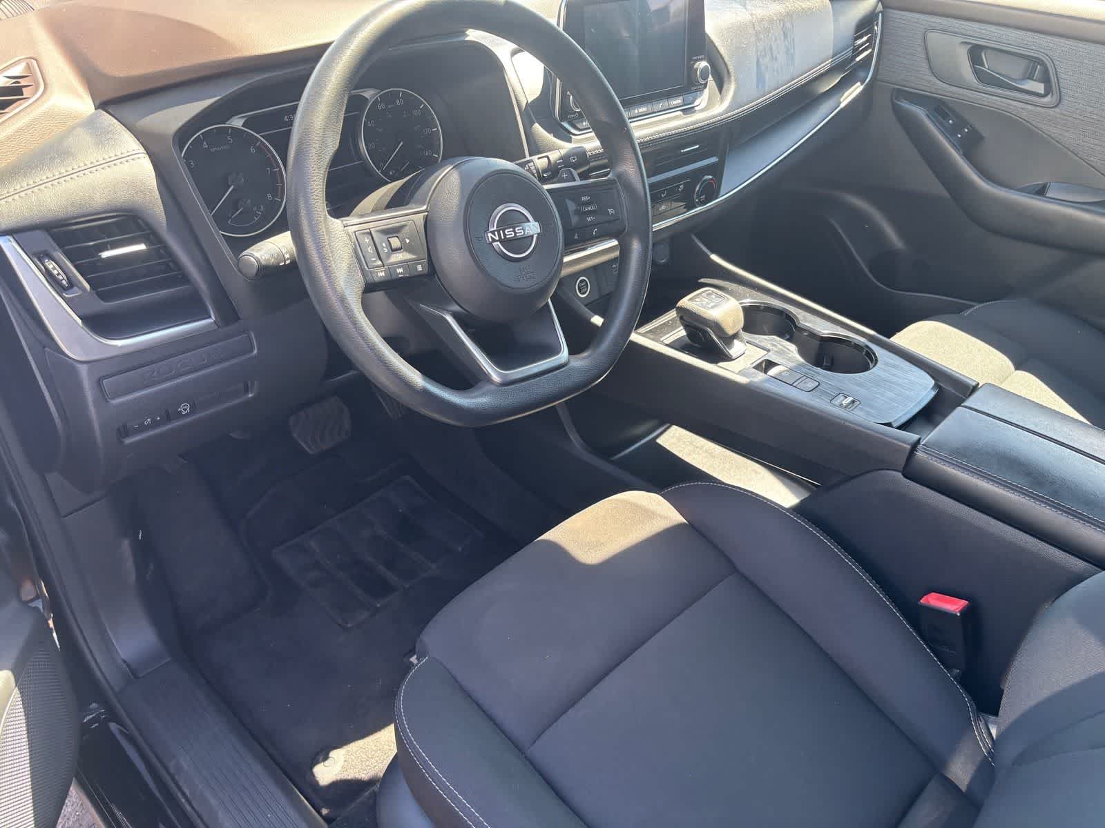 Thumbnail: 2023 Nissan Rogue - 8