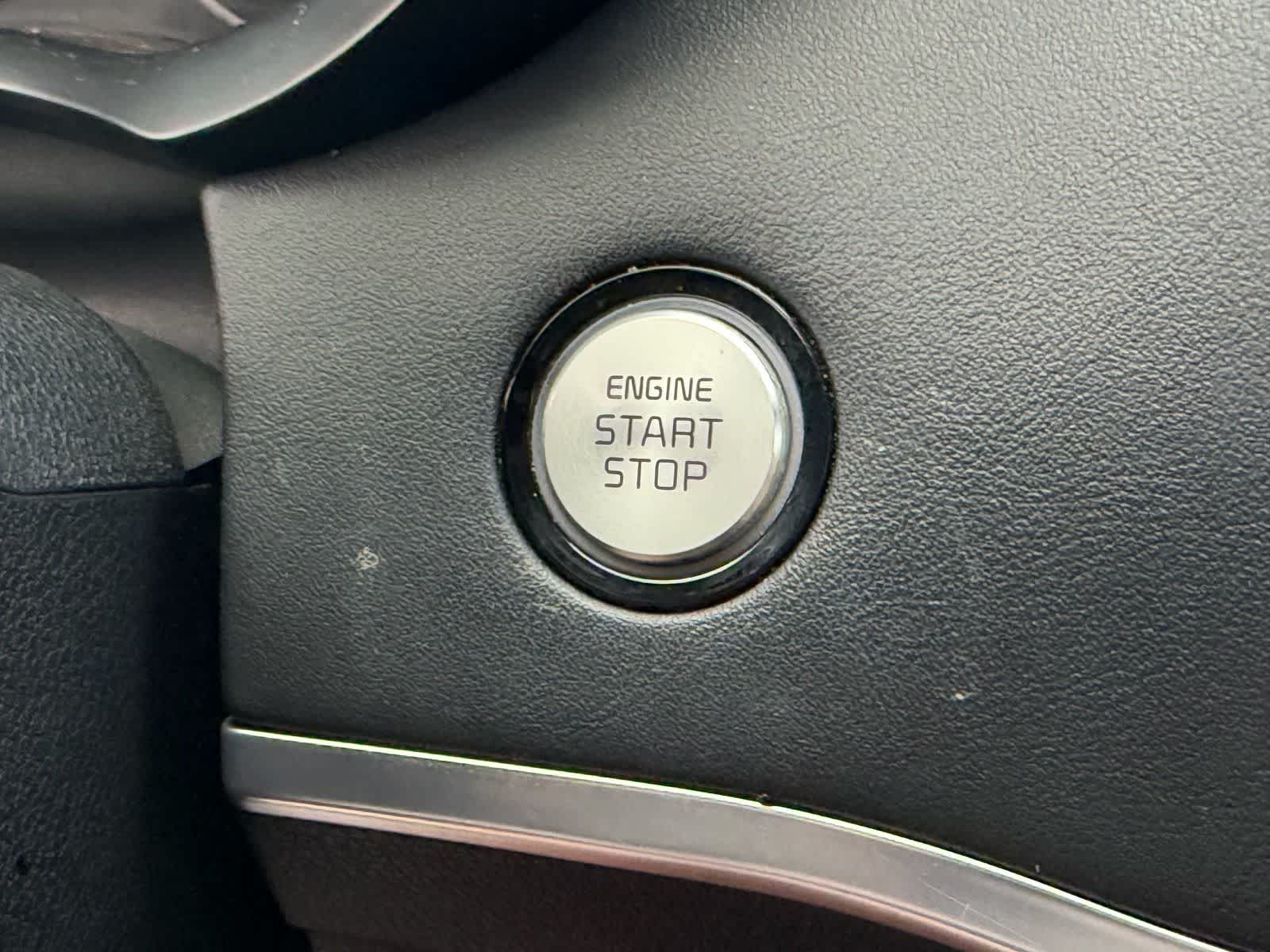 Thumbnail: 2019 Kia Stinger - 30