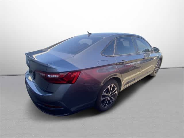 Thumbnail: 2024 Volkswagen Jetta - 4