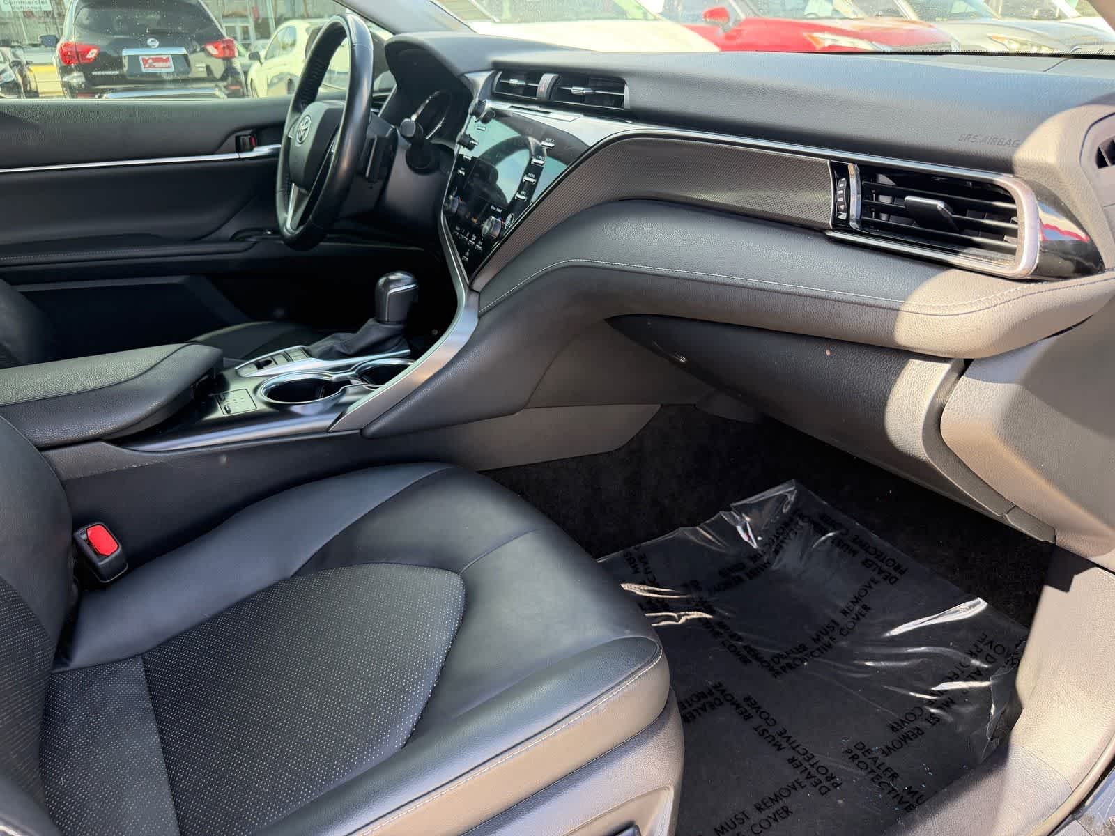 Thumbnail: 2020 Toyota Camry - 11