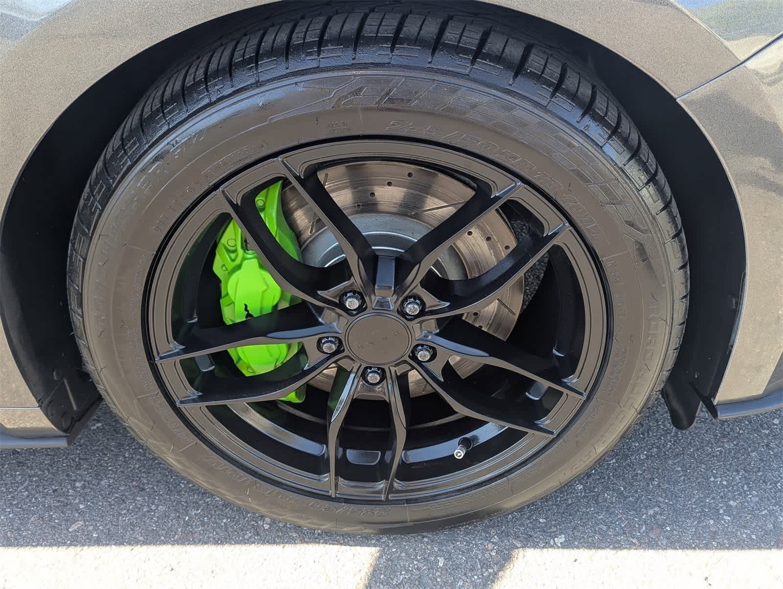 Thumbnail: 2019 Ford Mustang - 10