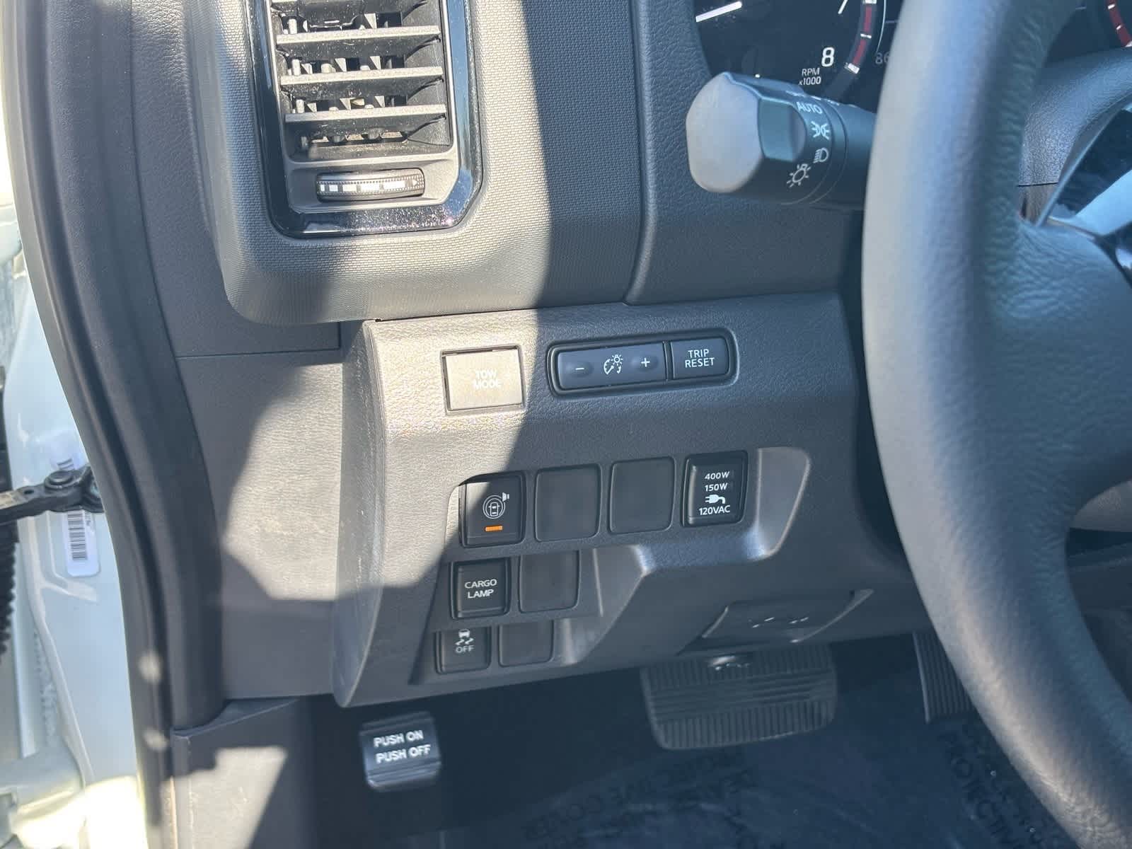 Thumbnail: 2022 Nissan Frontier - 16