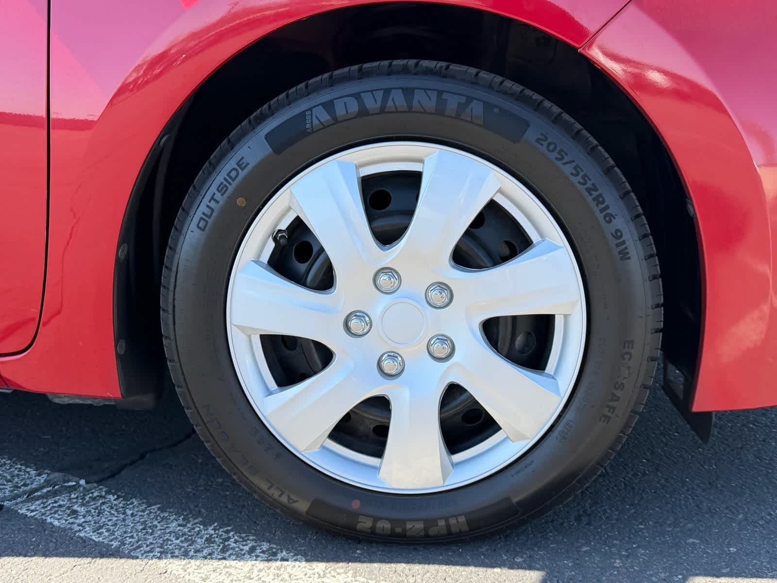 Thumbnail: 2016 Toyota Corolla - 9