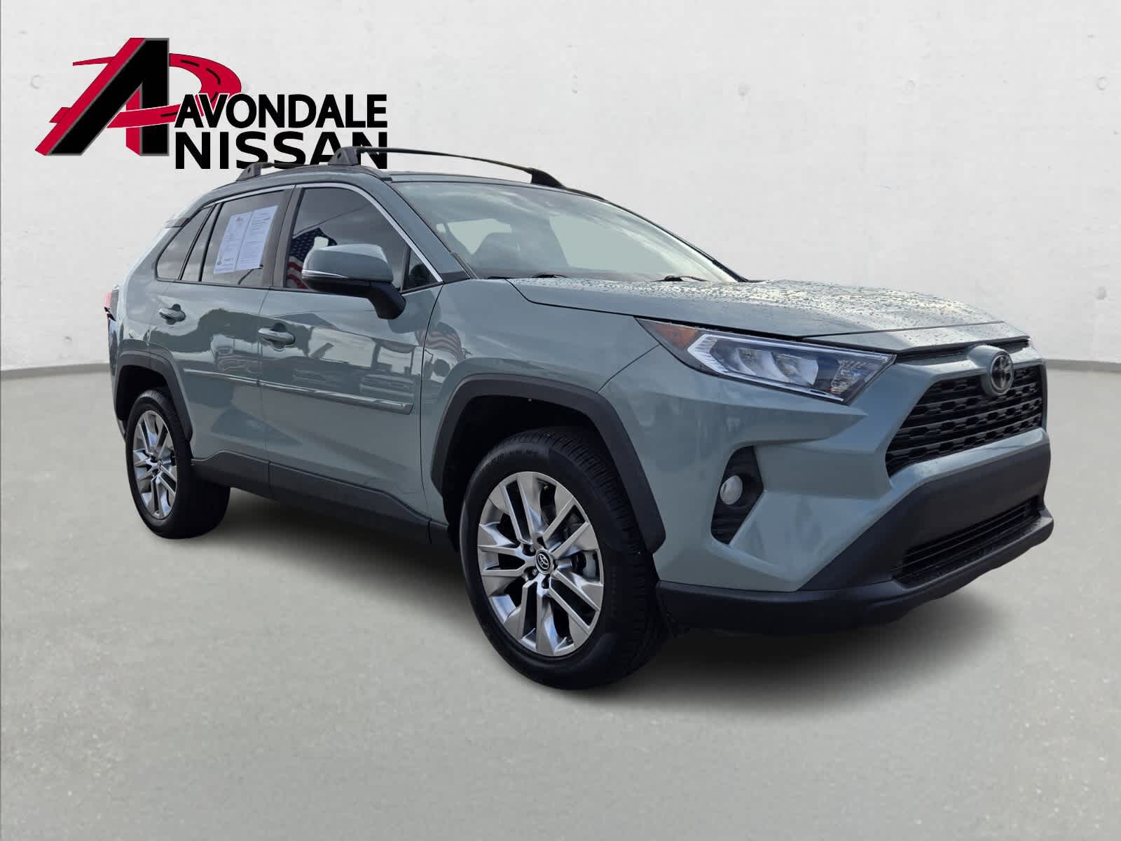 Thumbnail: 2020 Toyota RAV4 - 9