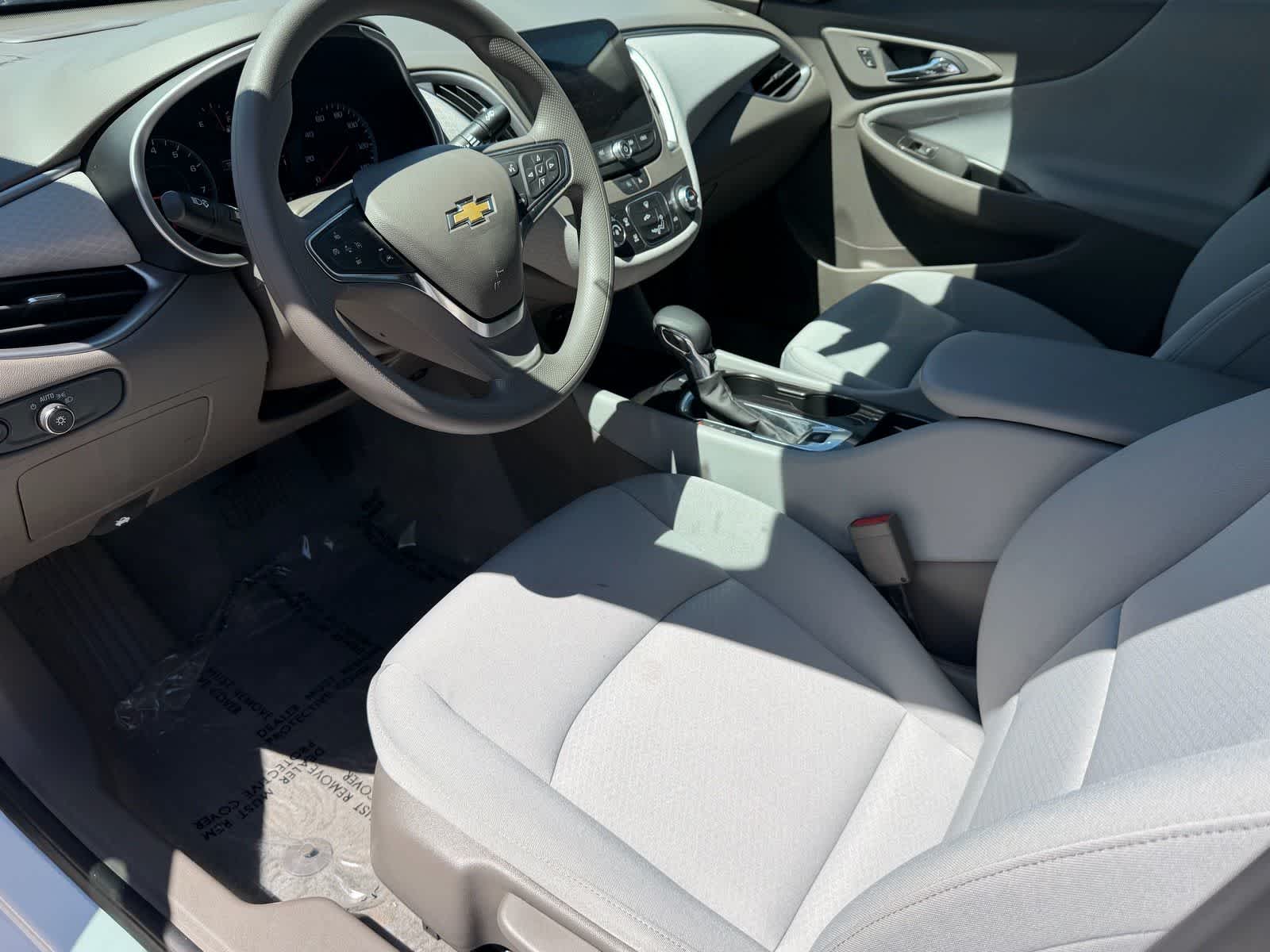 Thumbnail: 2025 Chevrolet Malibu - 2