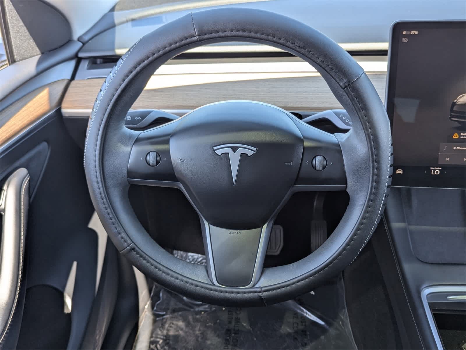 Thumbnail: 2023 Tesla Model Y - 18