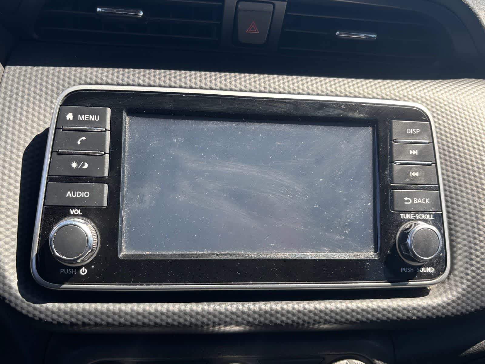 Thumbnail: 2023 Nissan Kicks - 12