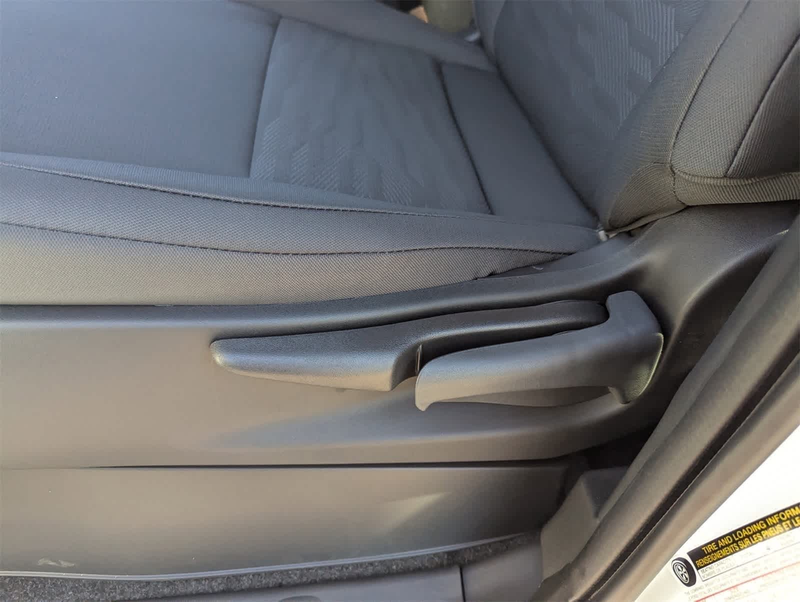 Thumbnail: 2026 Nissan Frontier - 17