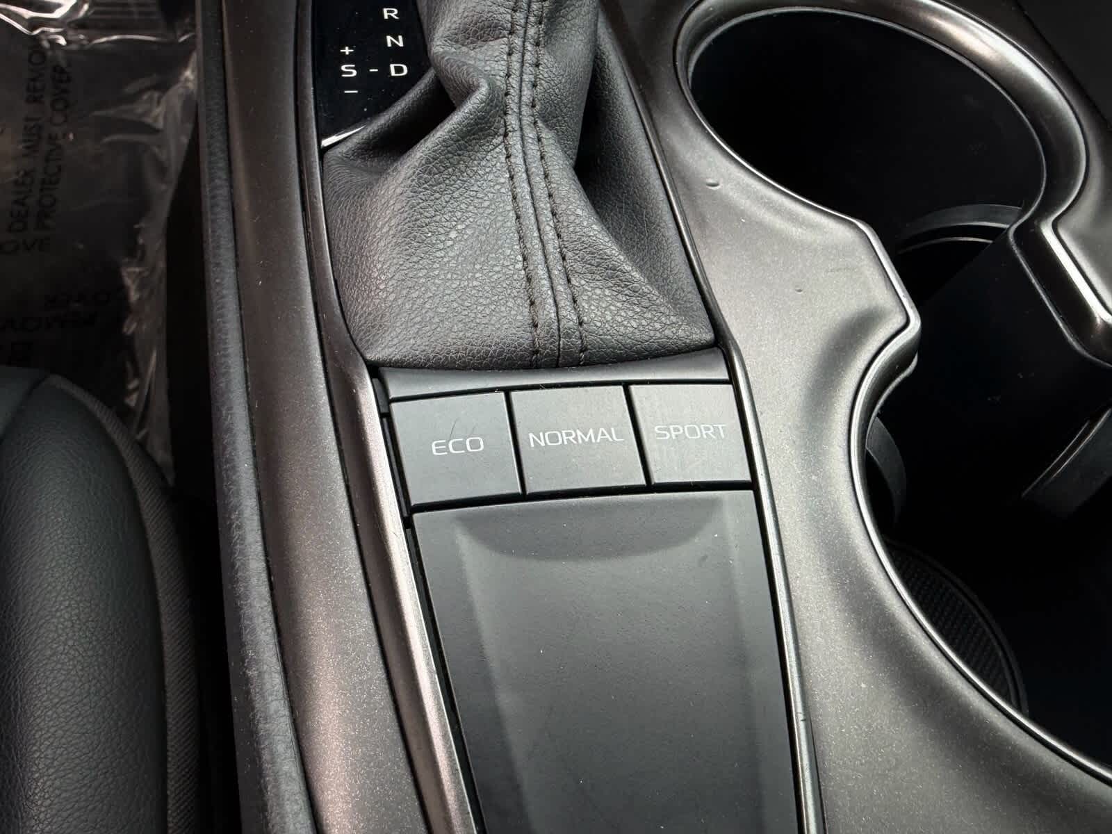 Thumbnail: 2024 Toyota Camry - 28