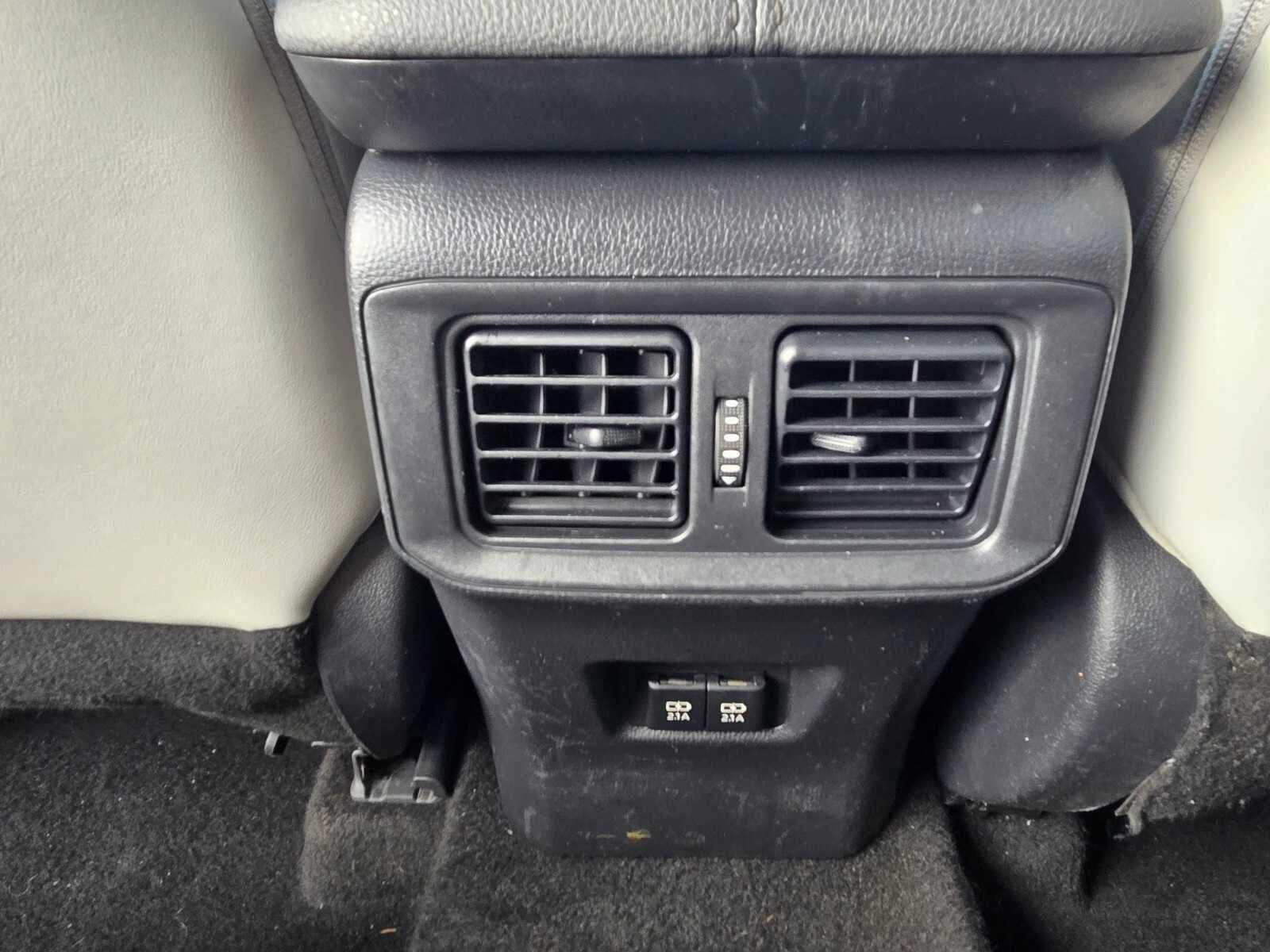 Thumbnail: 2020 Toyota RAV4 - 18