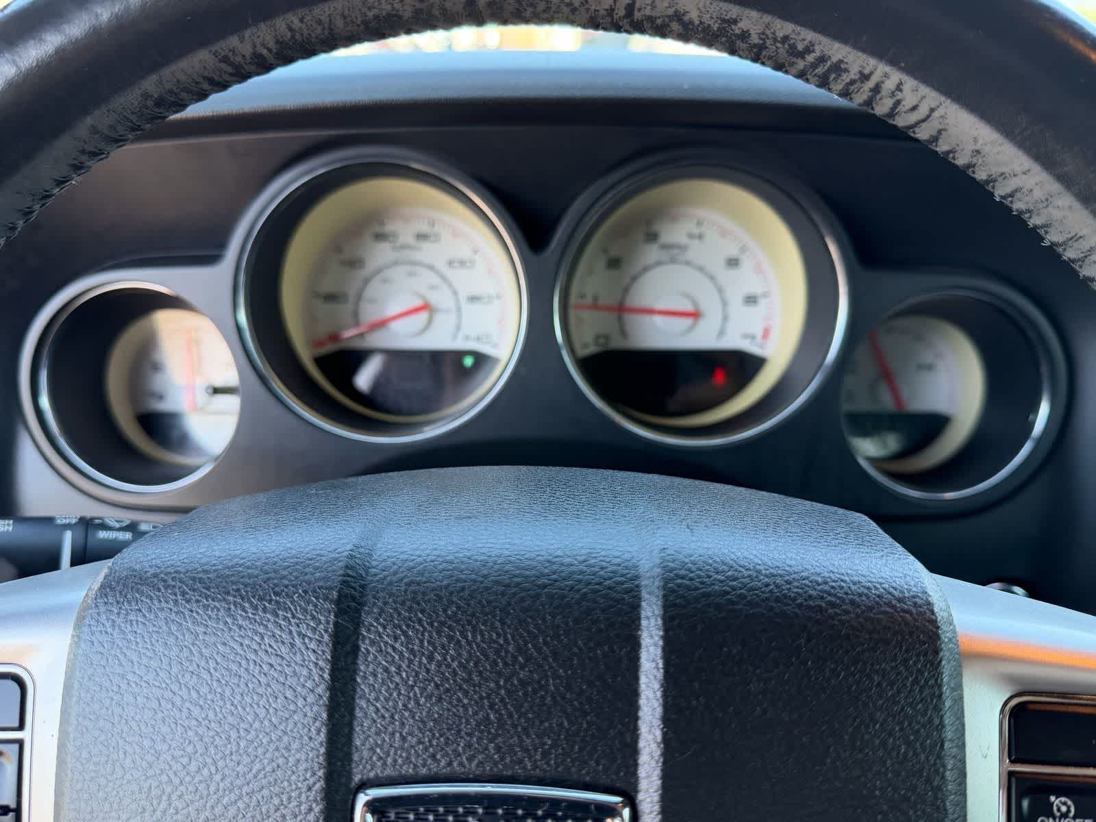 Thumbnail: 2011 Dodge Challenger - 31