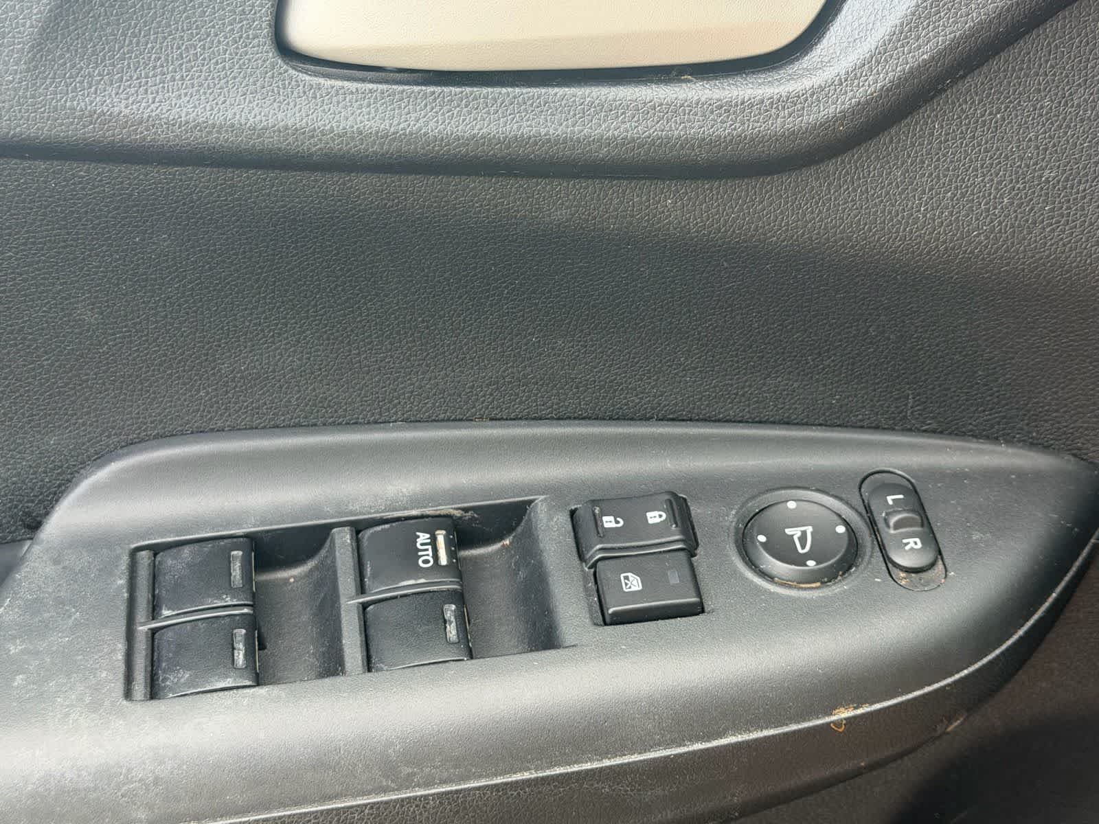 Thumbnail: 2017 Honda Fit - 14