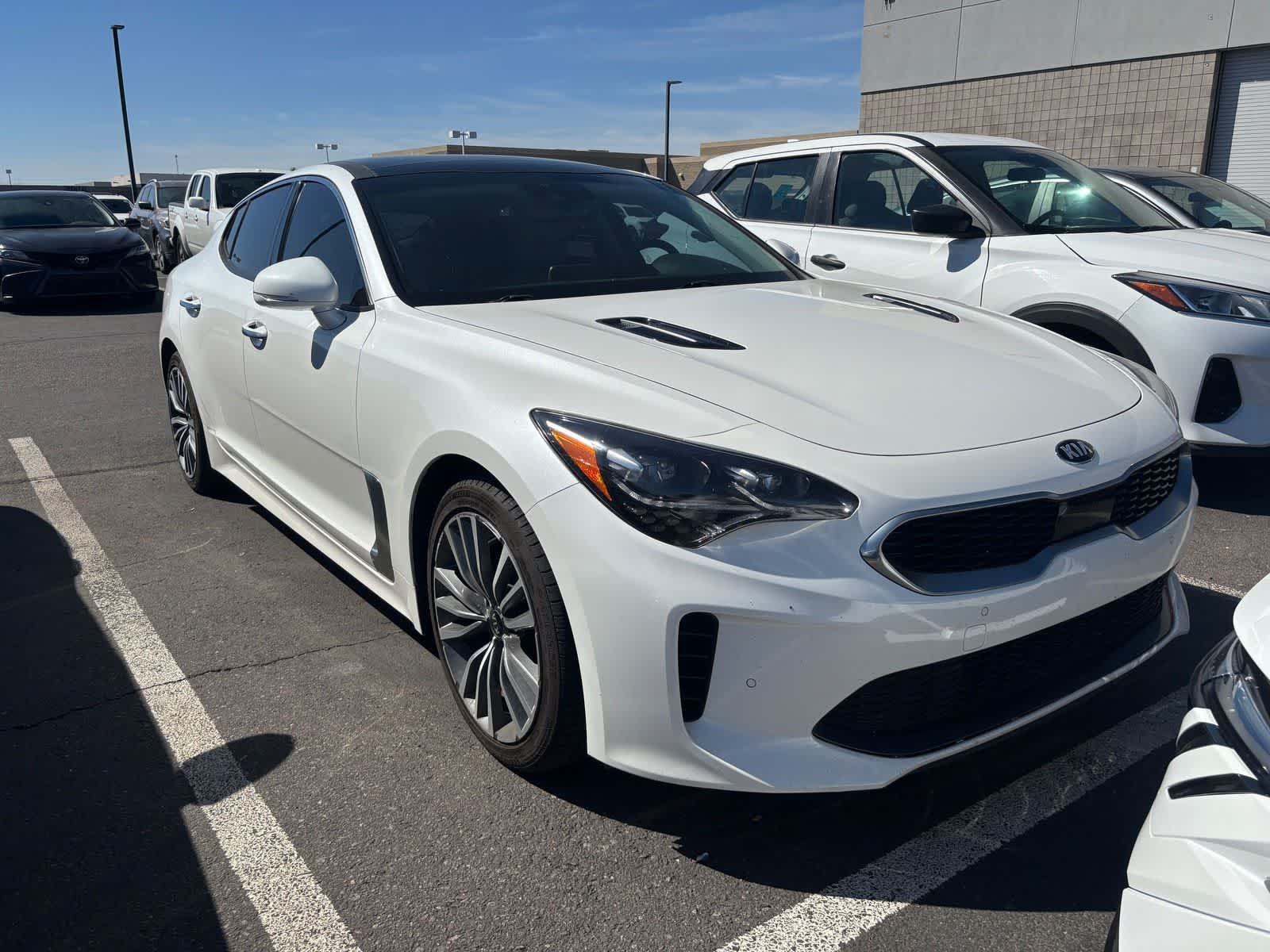 Thumbnail: 2019 Kia Stinger - 6