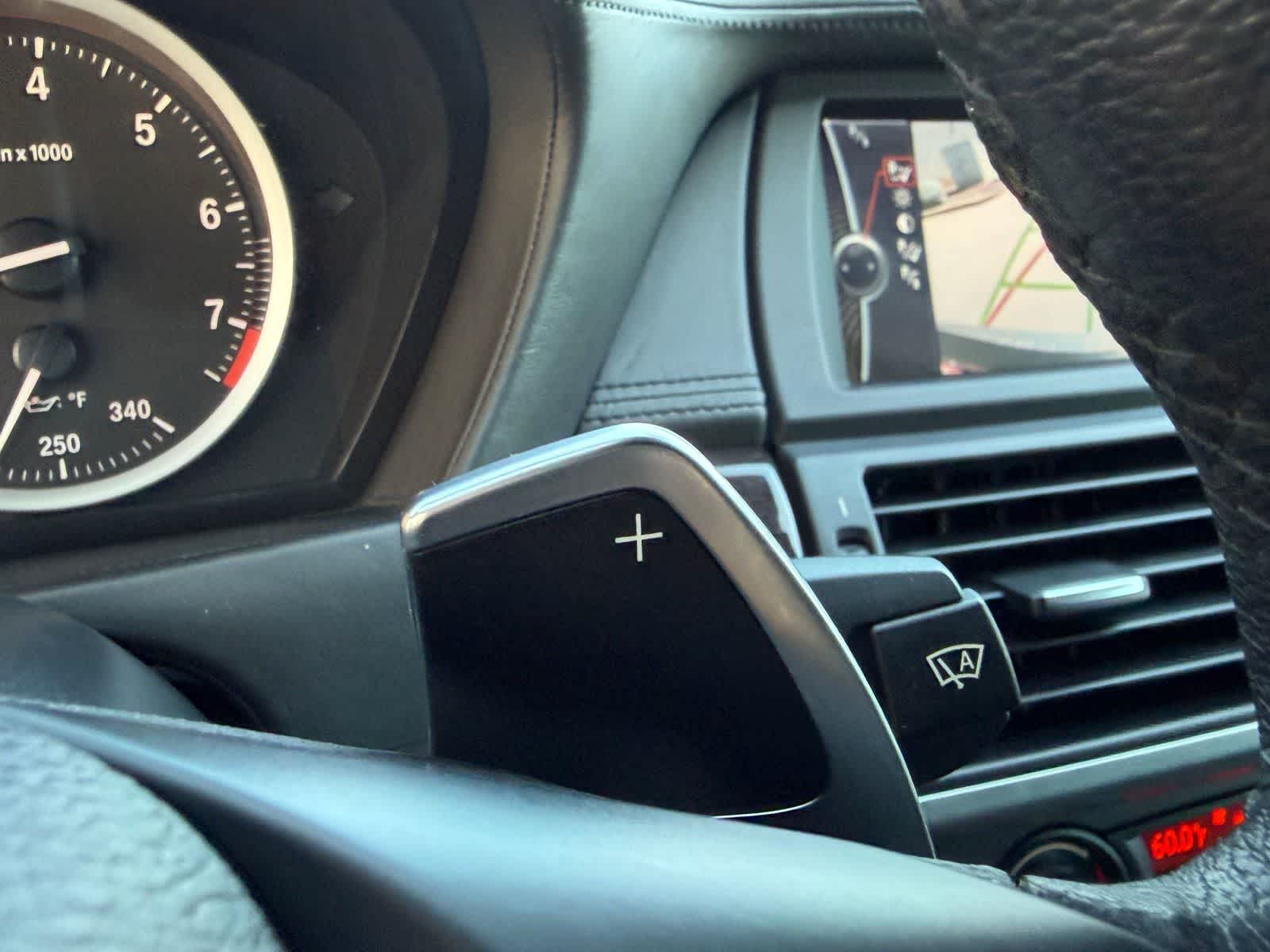 Thumbnail: 2012 BMW X6 - 27