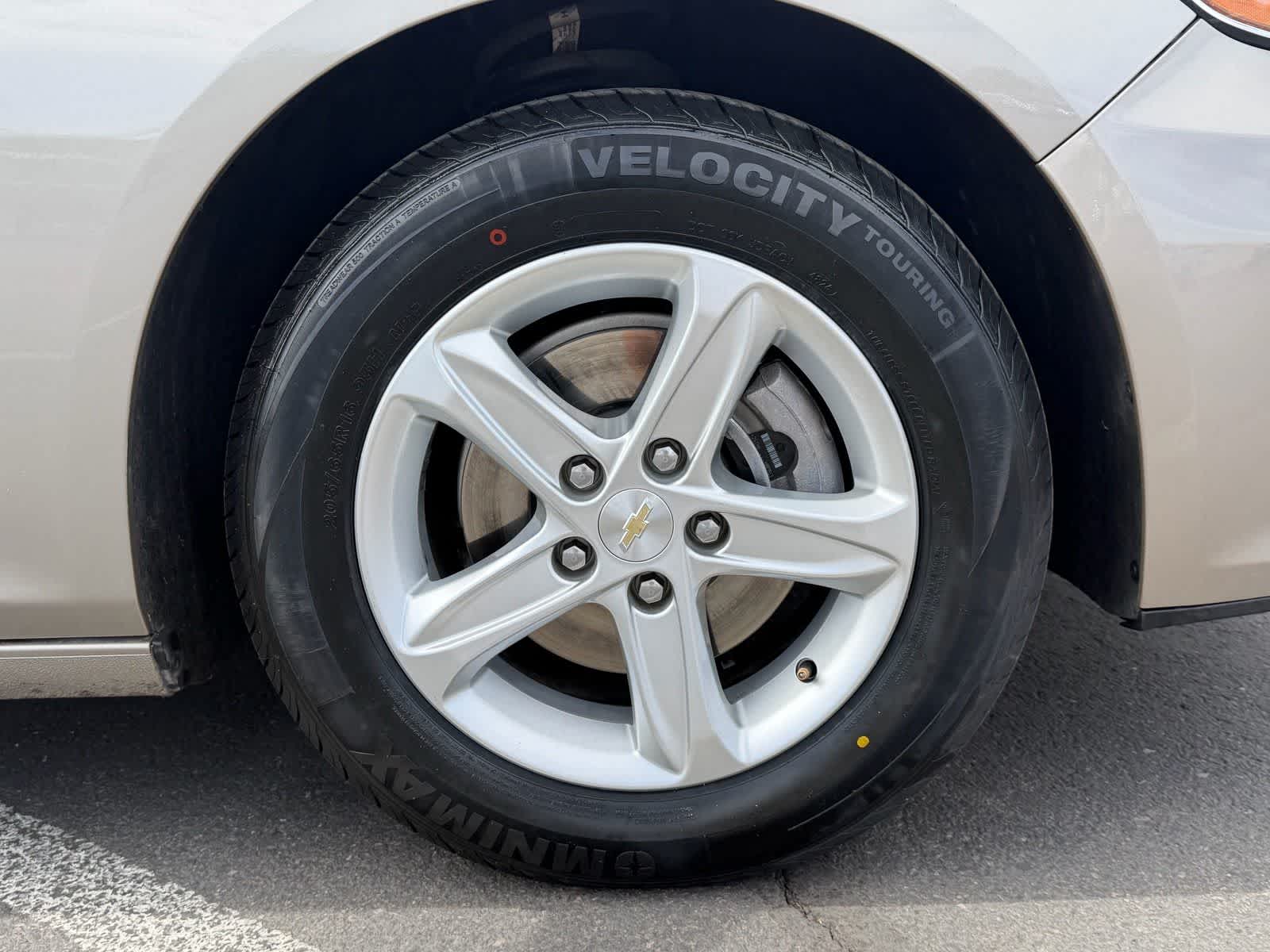 Thumbnail: 2024 Chevrolet Malibu - 10