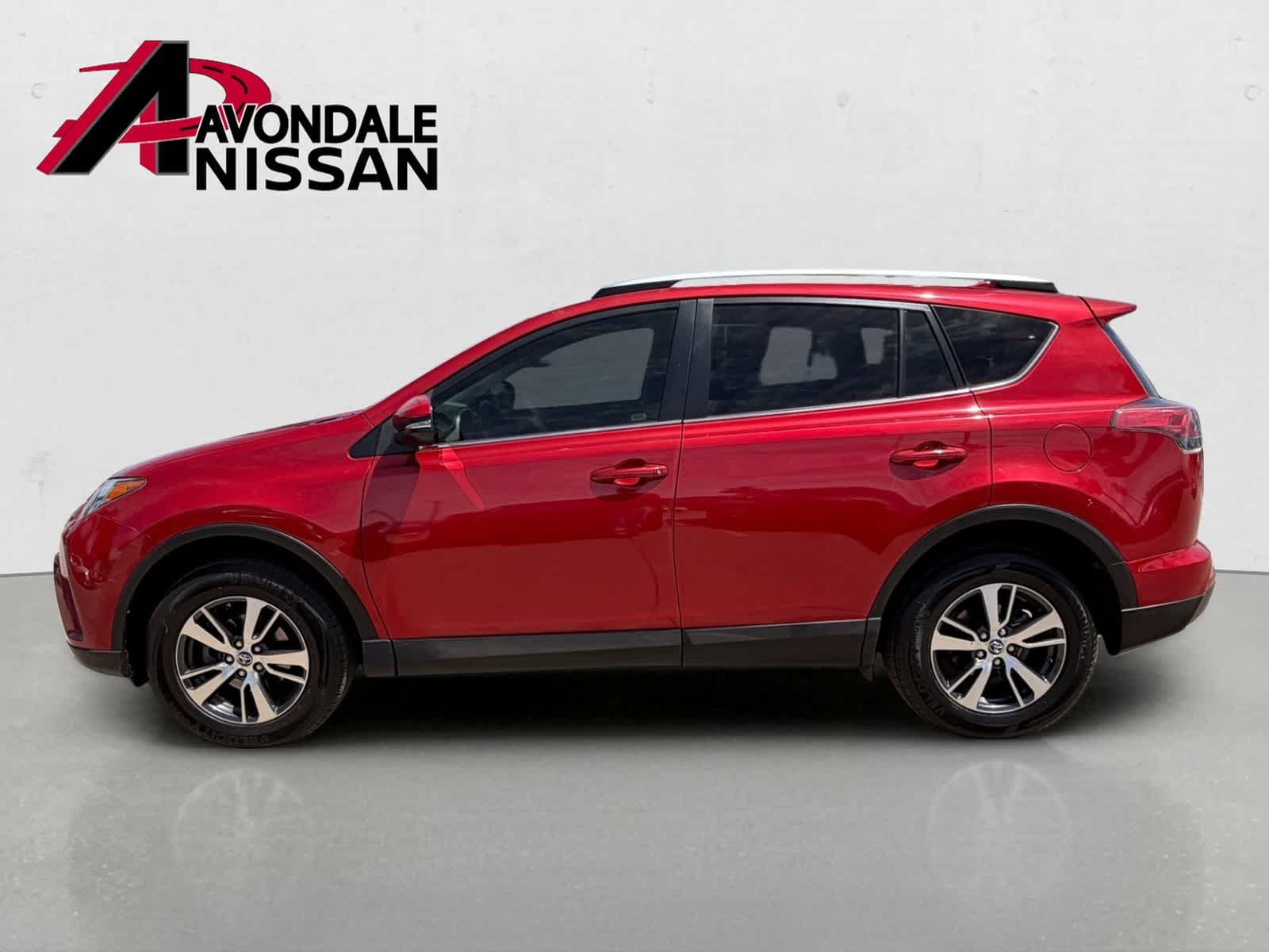 Thumbnail: 2016 Toyota RAV4 - 3