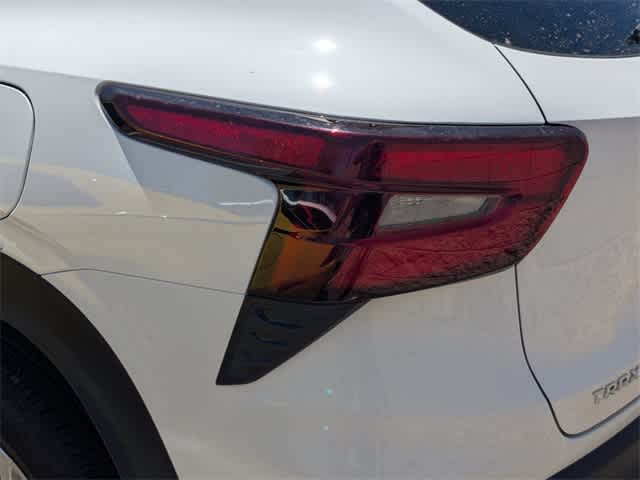 Thumbnail: 2024 Chevrolet Trax - 8