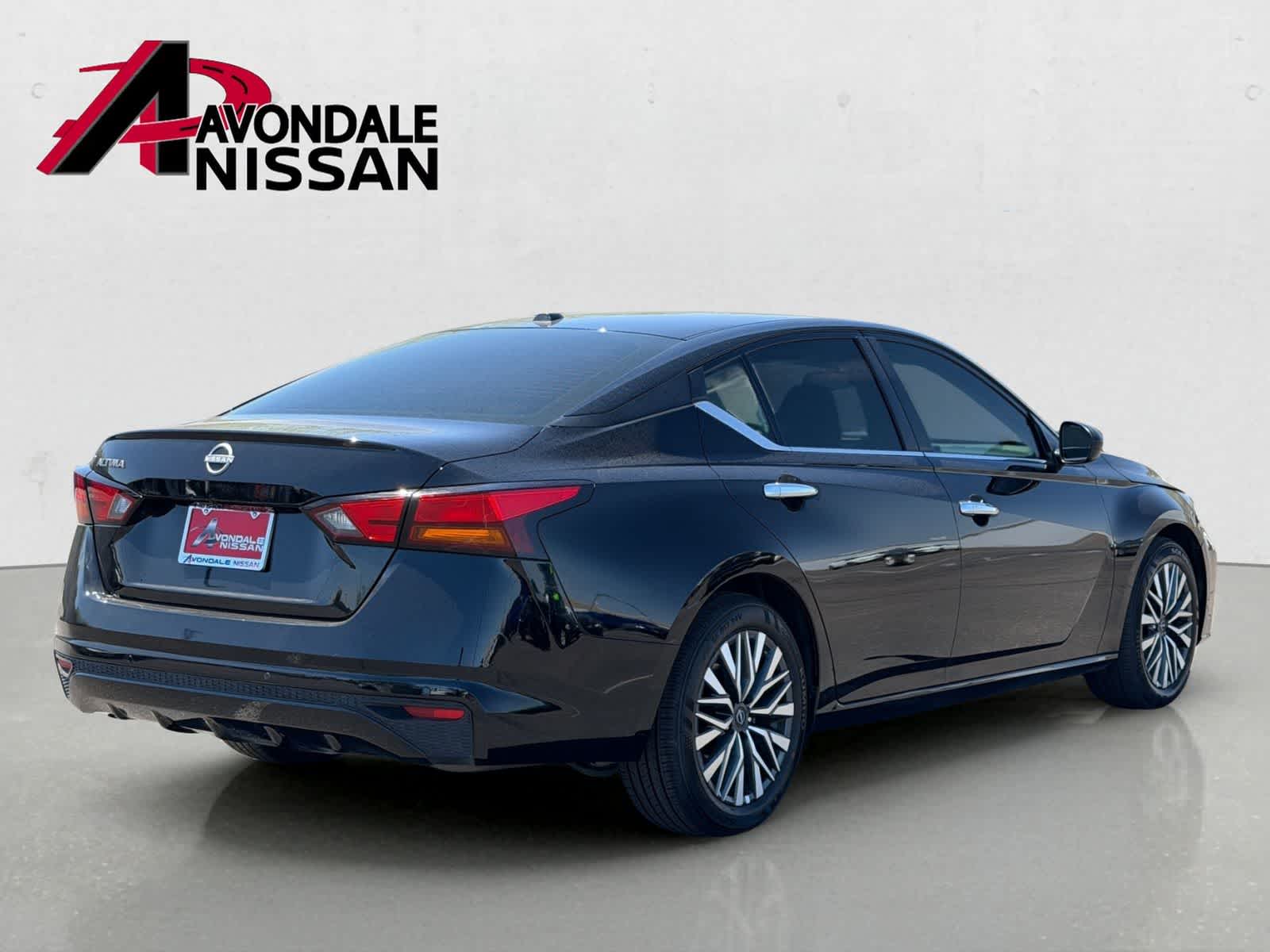 Thumbnail: 2025 Nissan Altima - 6